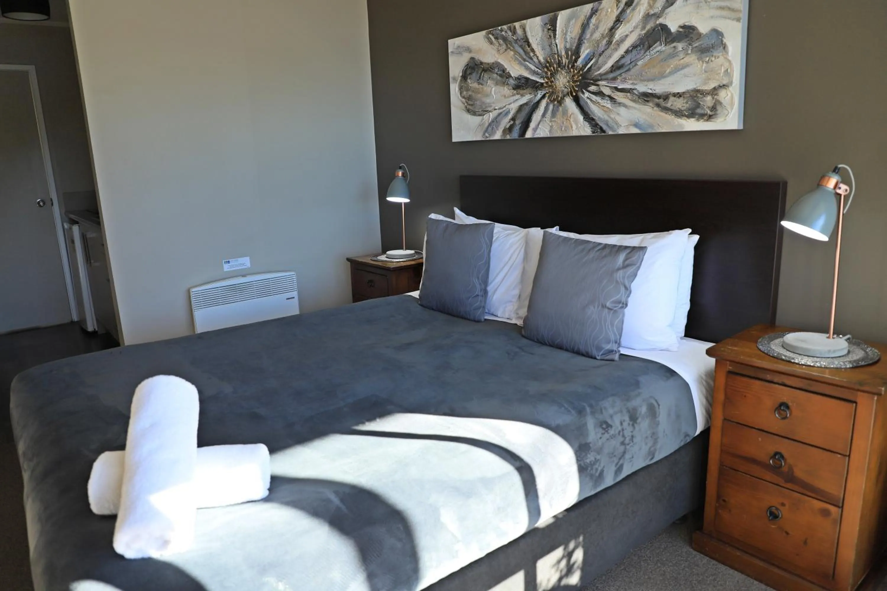 Bed in Lakes Edge Holiday Park