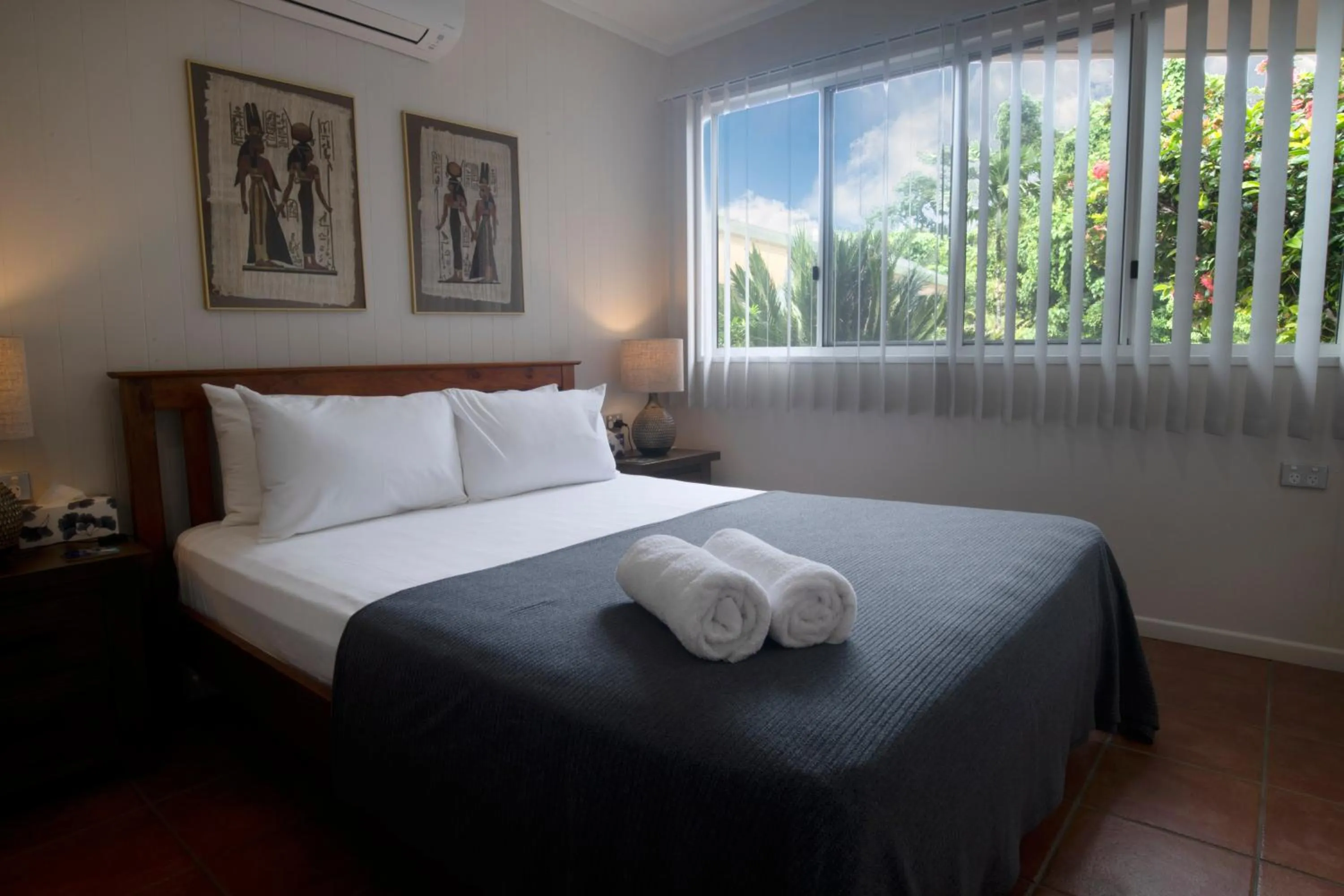 Property building, Bed in Sealords