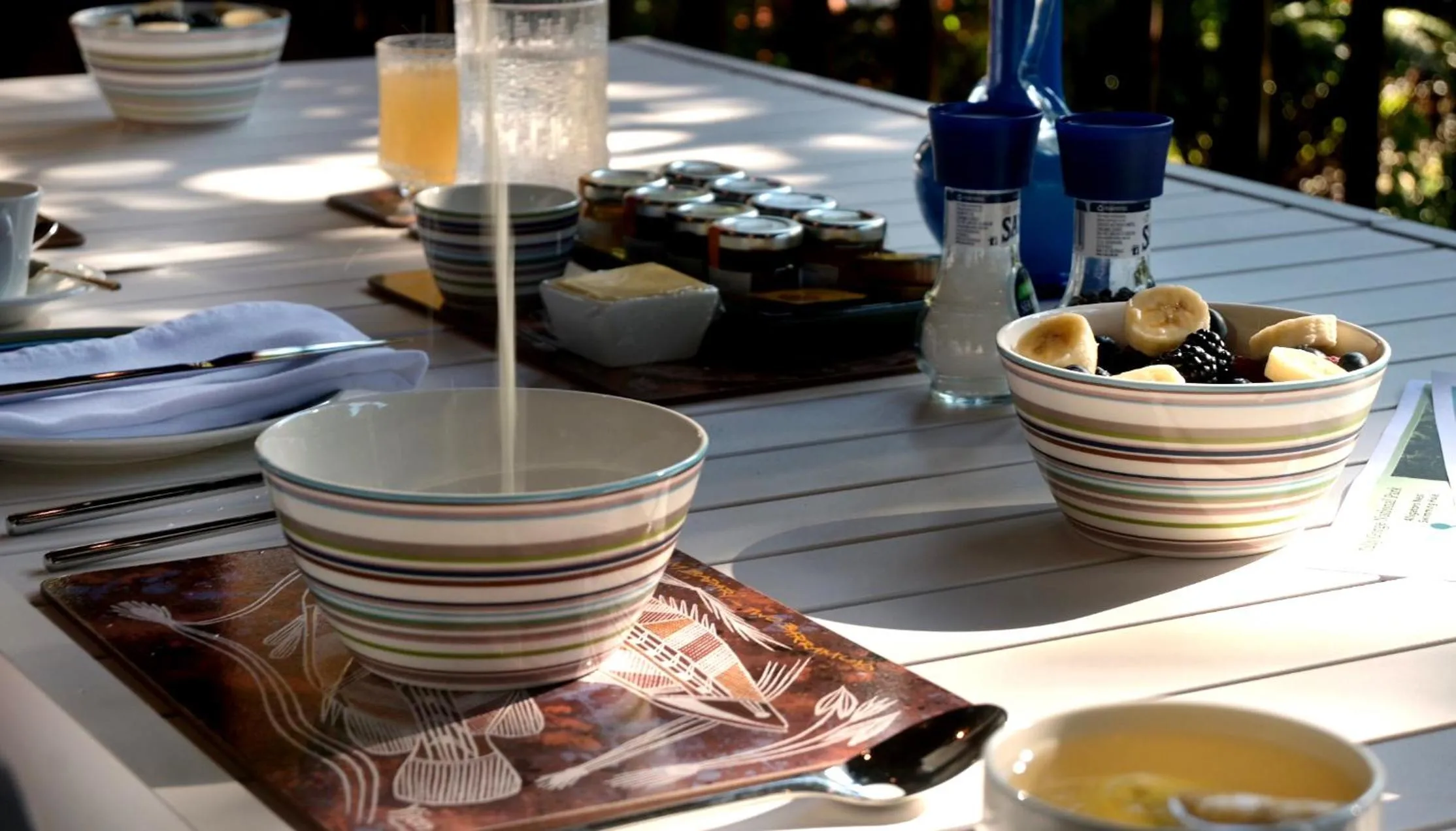 Restaurant/places to eat in Sealords