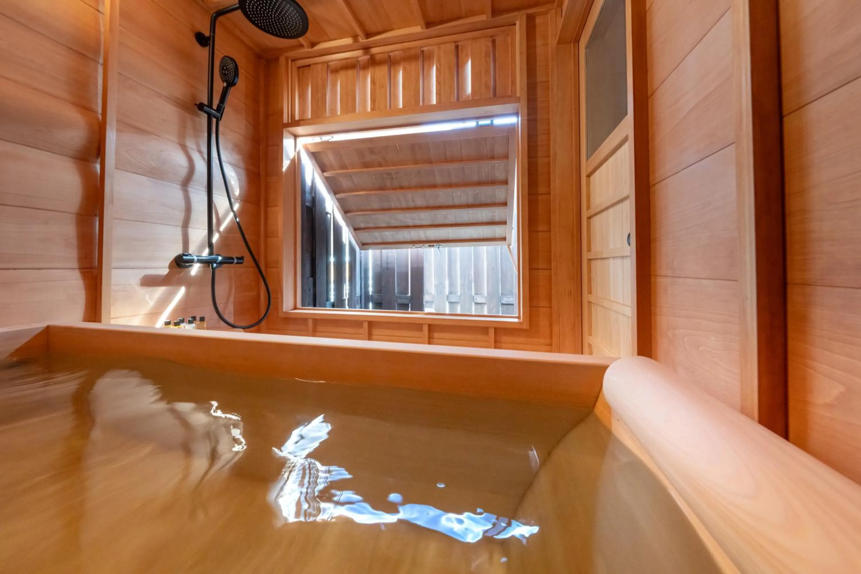 Hot Spring Bath in Okutsusou