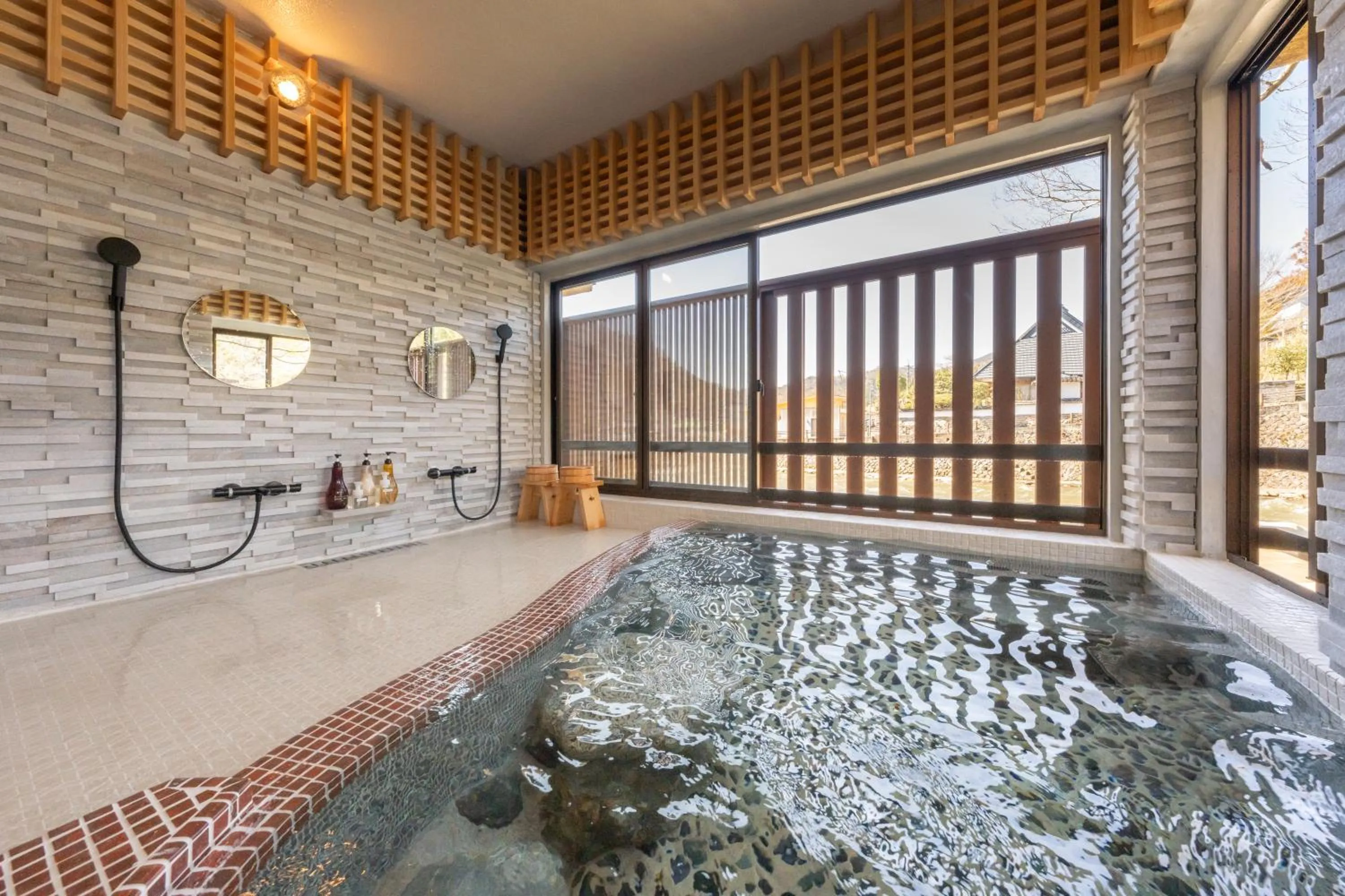 Hot Spring Bath in Okutsusou