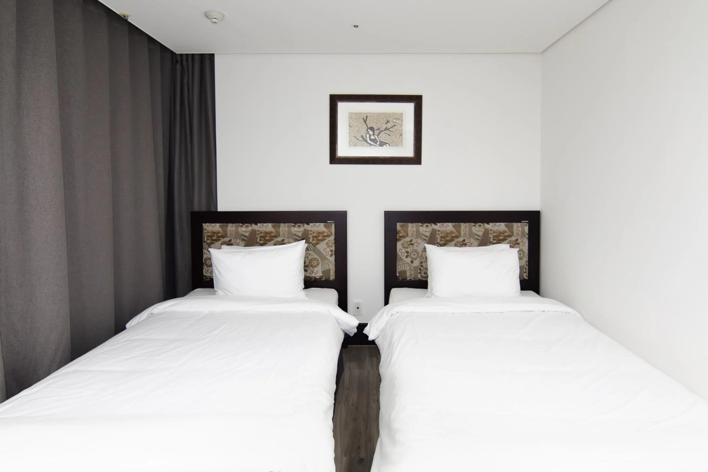 Bed in Centum Convention Hotel In Centum