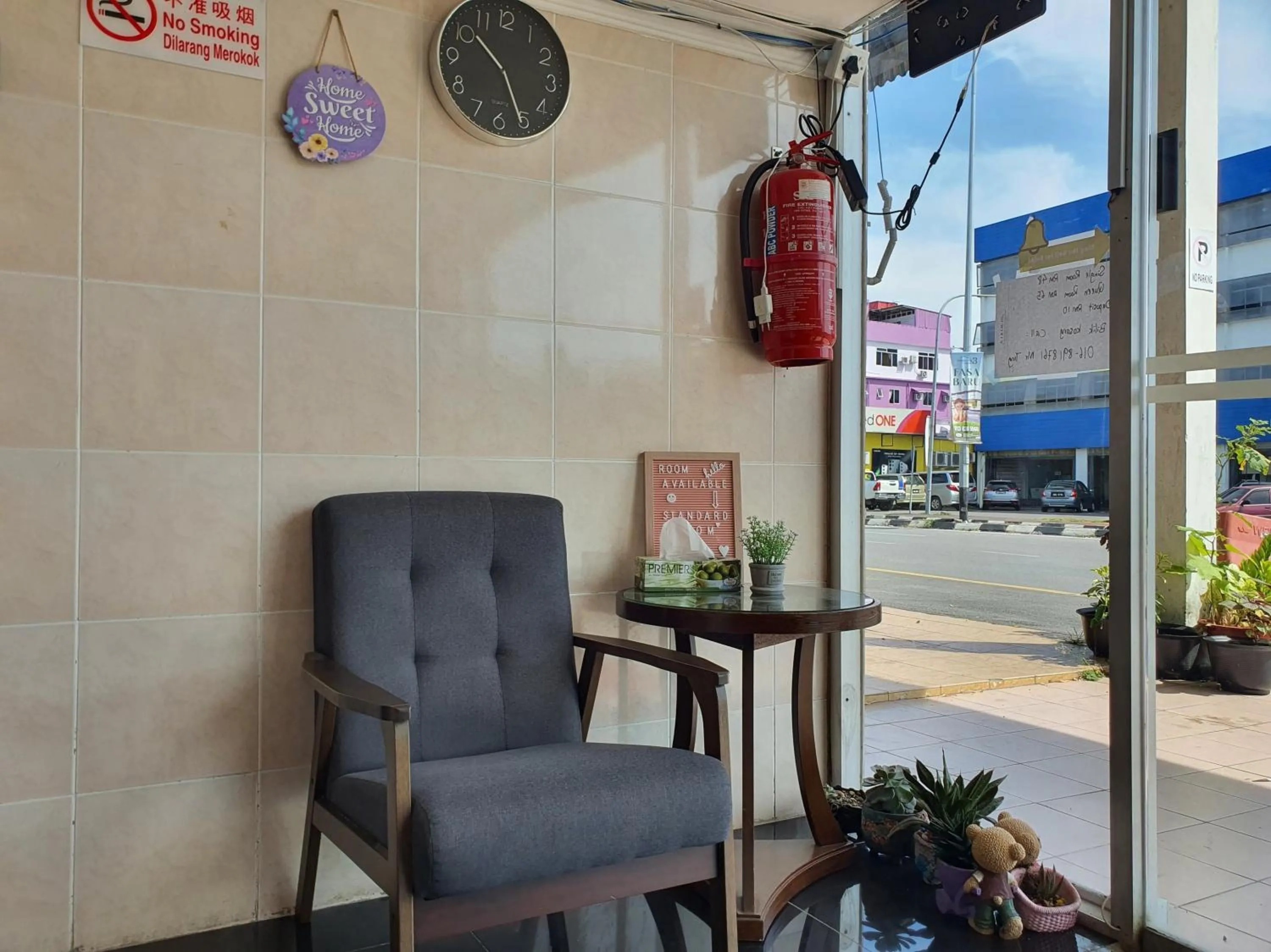 Lobby or reception in Hotel O Hoover Room