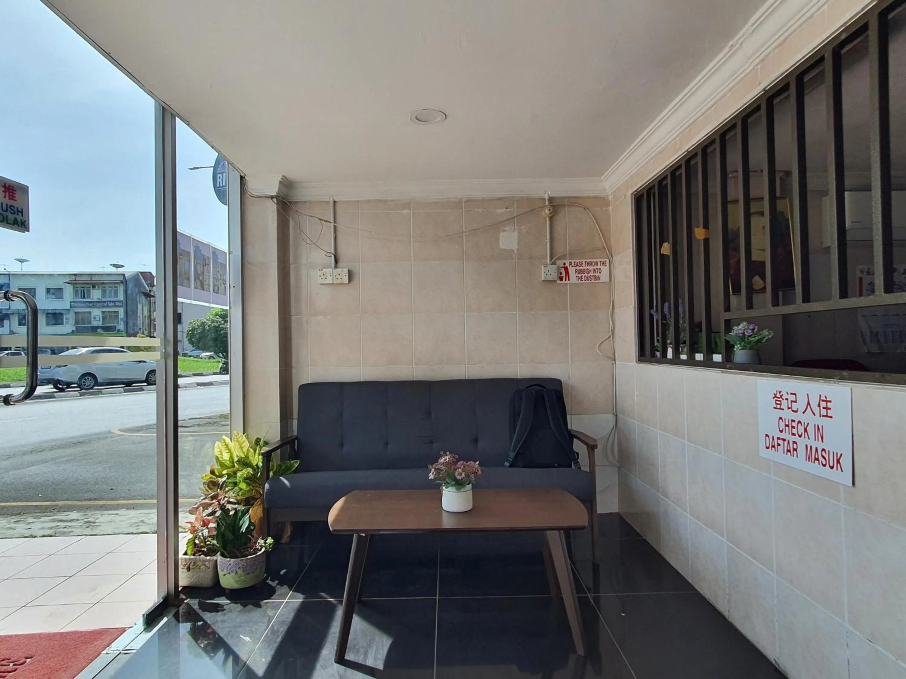 Lobby or reception in Hotel O Hoover Room