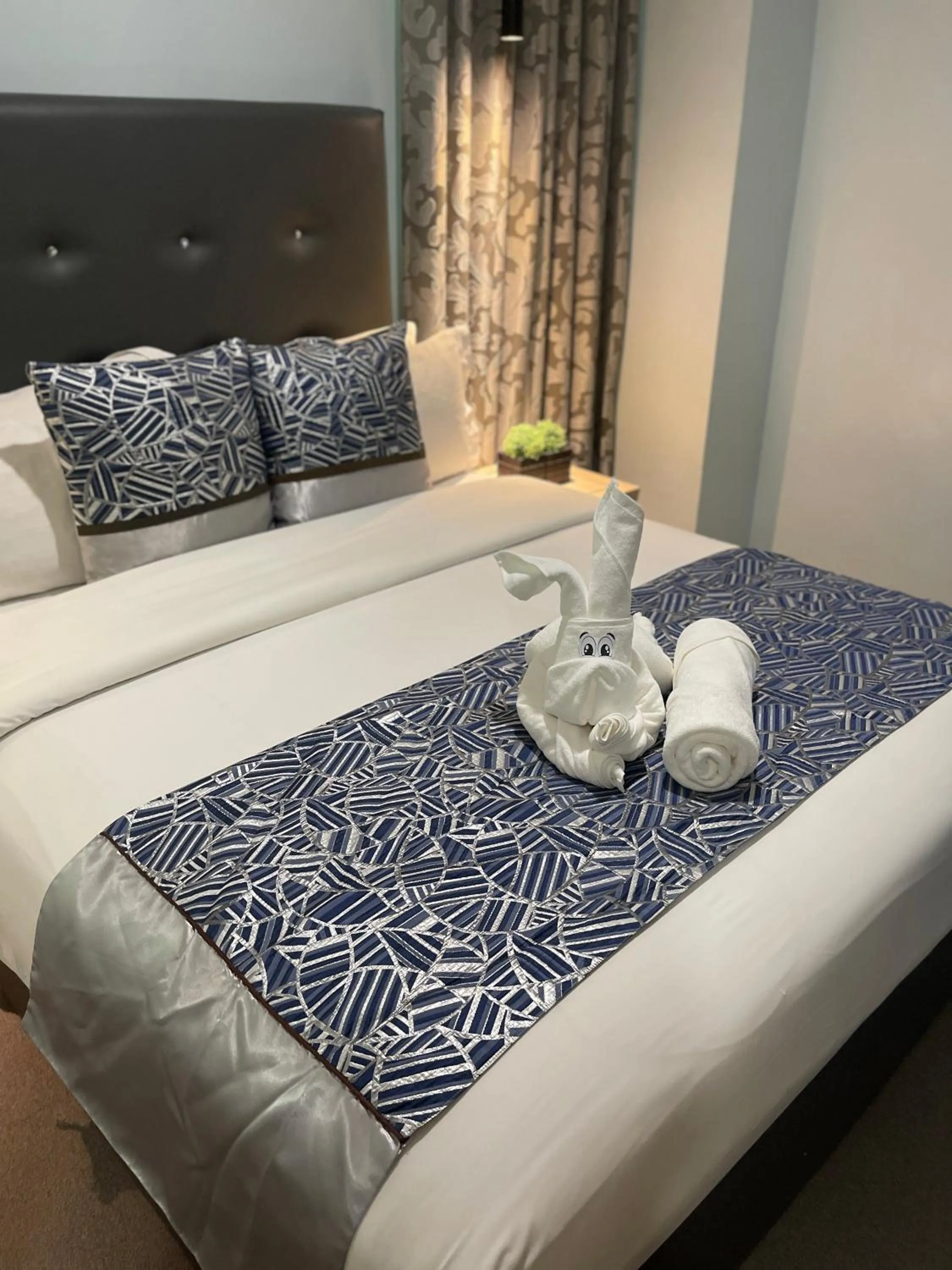 Bed in Homes at Bay Area Suites by SMS Hospitality