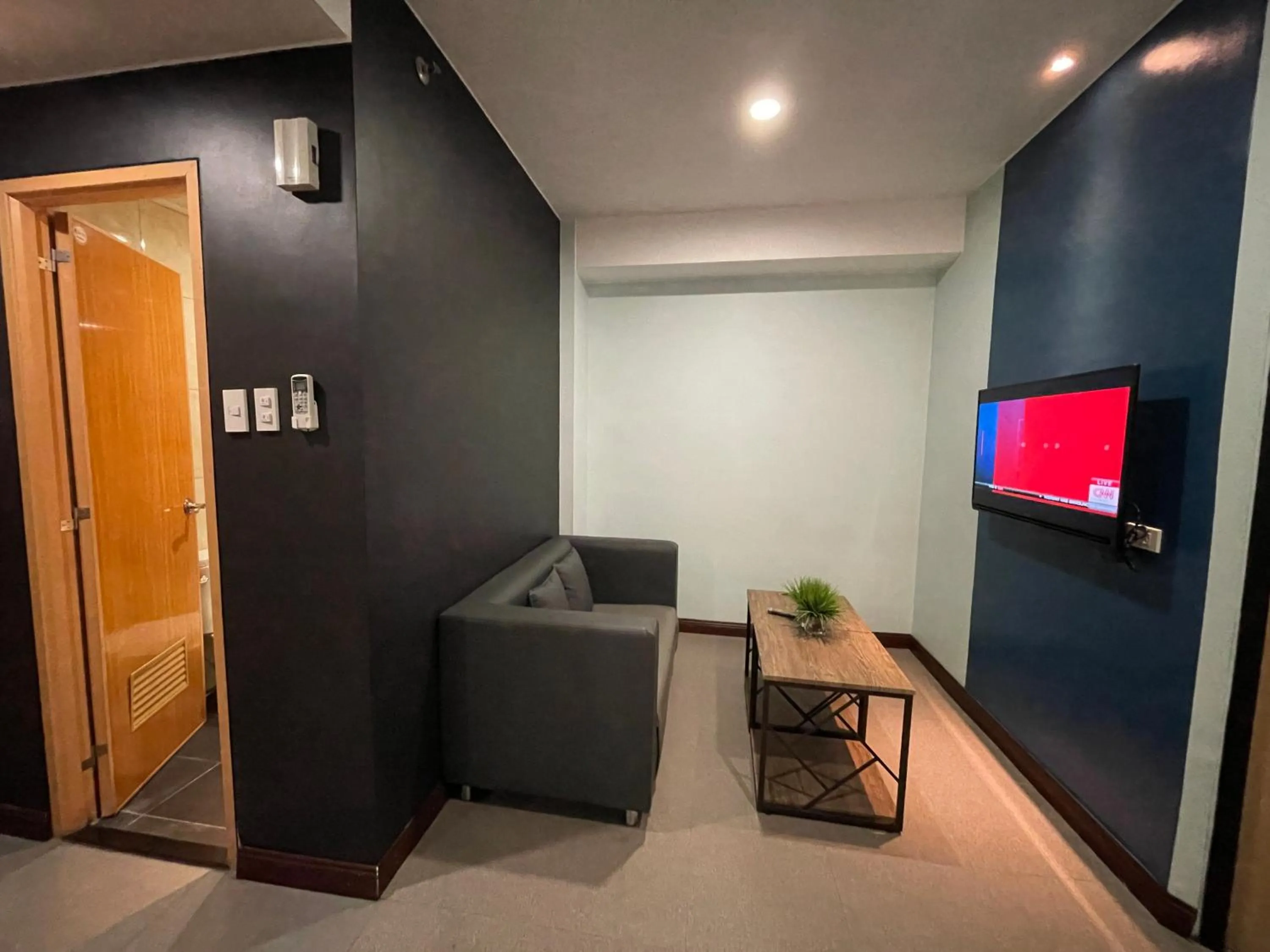 Living room in Homes at Bay Area Suites by SMS Hospitality