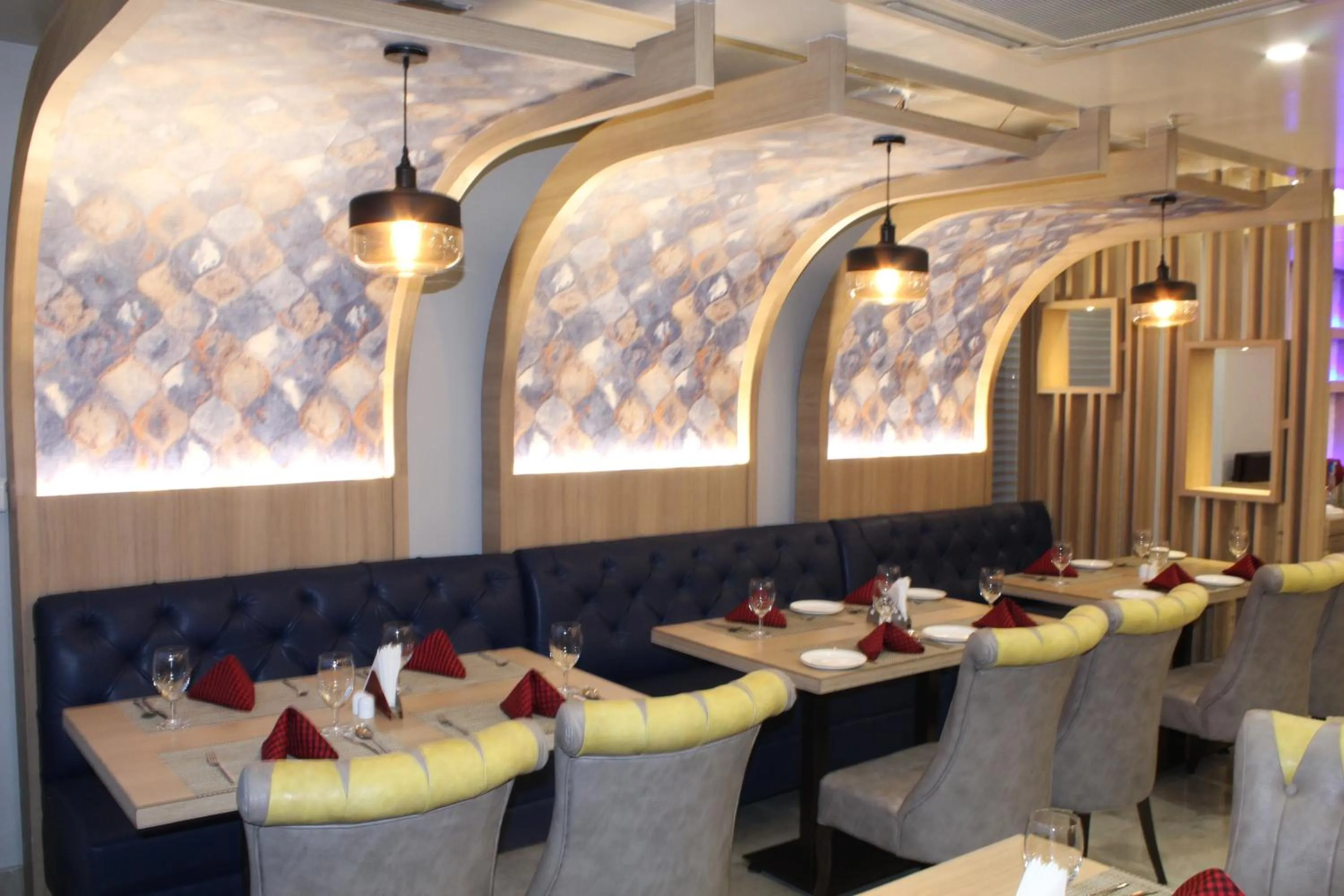 Hotel Inclover-A Peaceful Retreat