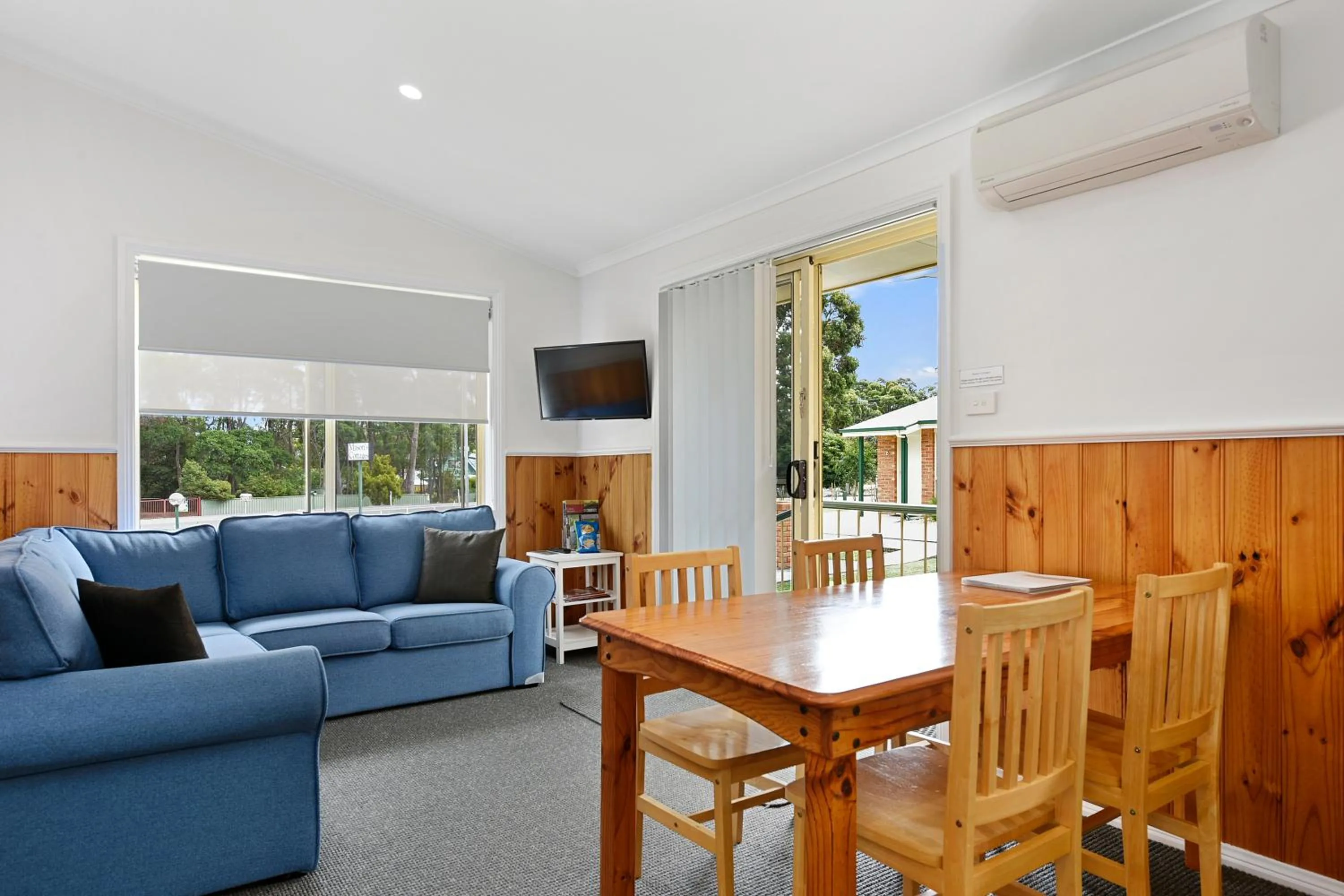 Living room in Masons Cottages
