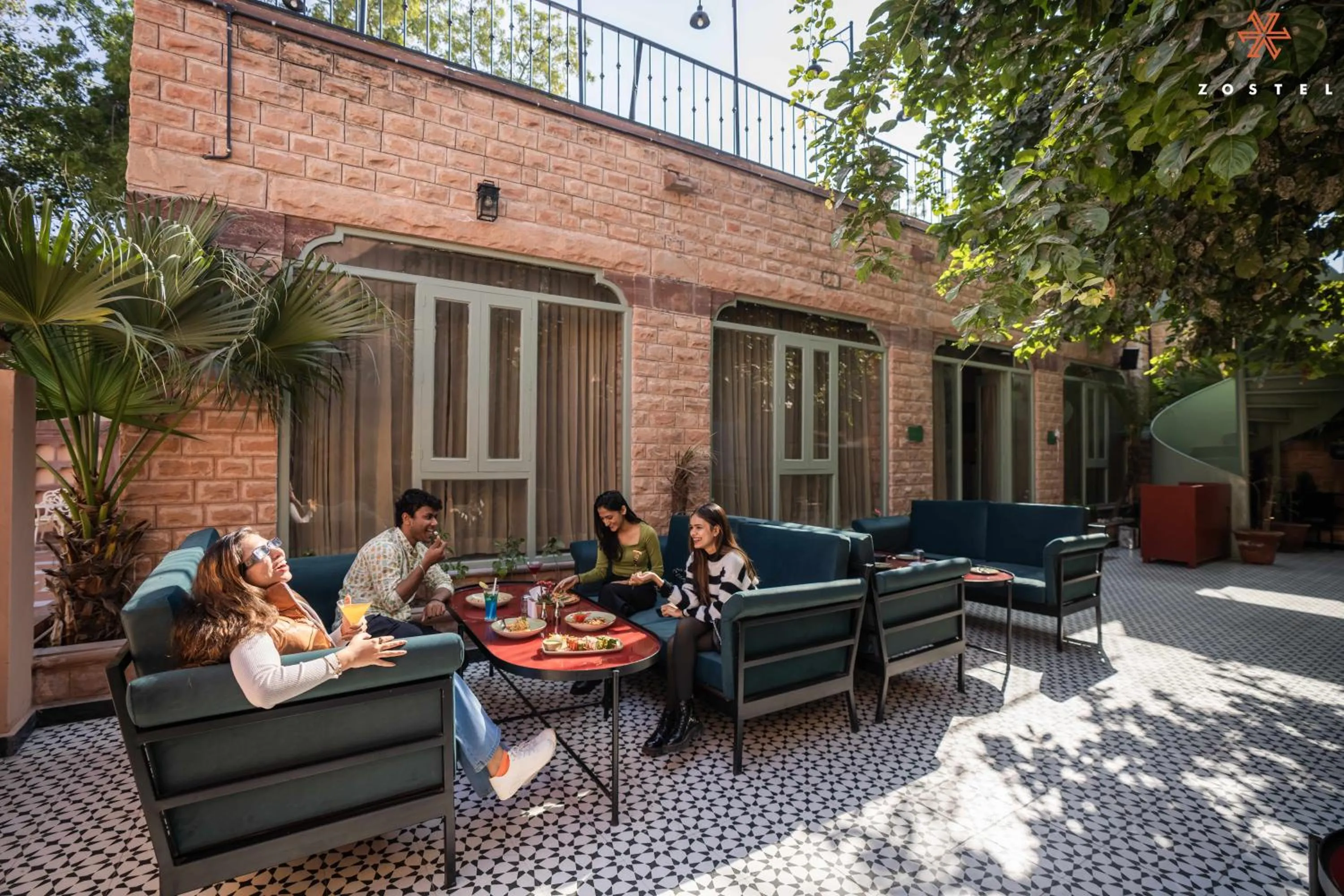 Restaurant/places to eat in Zostel Jodhpur, Ratanada