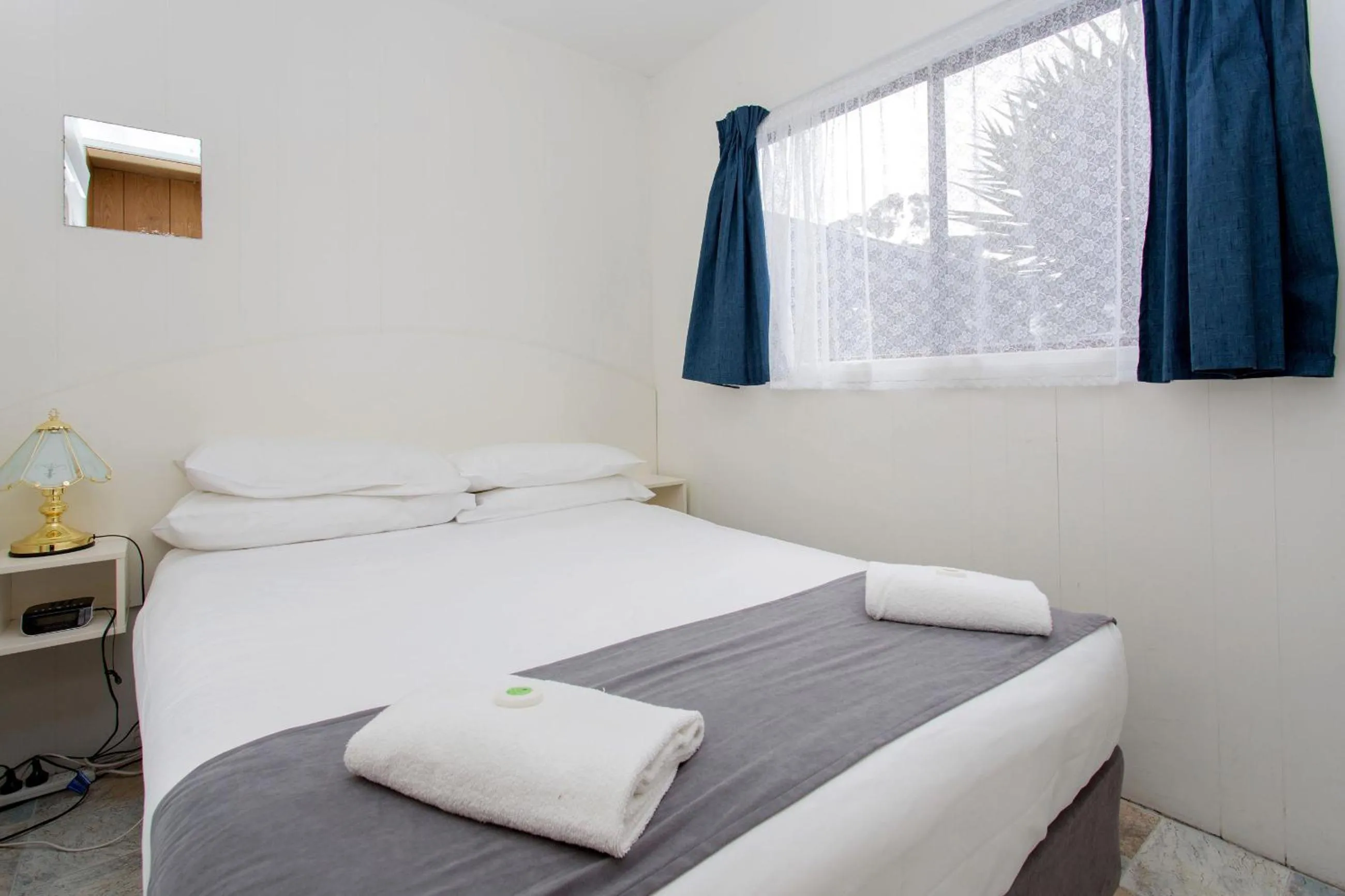 Bed in BIG4 Traralgon Park Lane Holiday Park