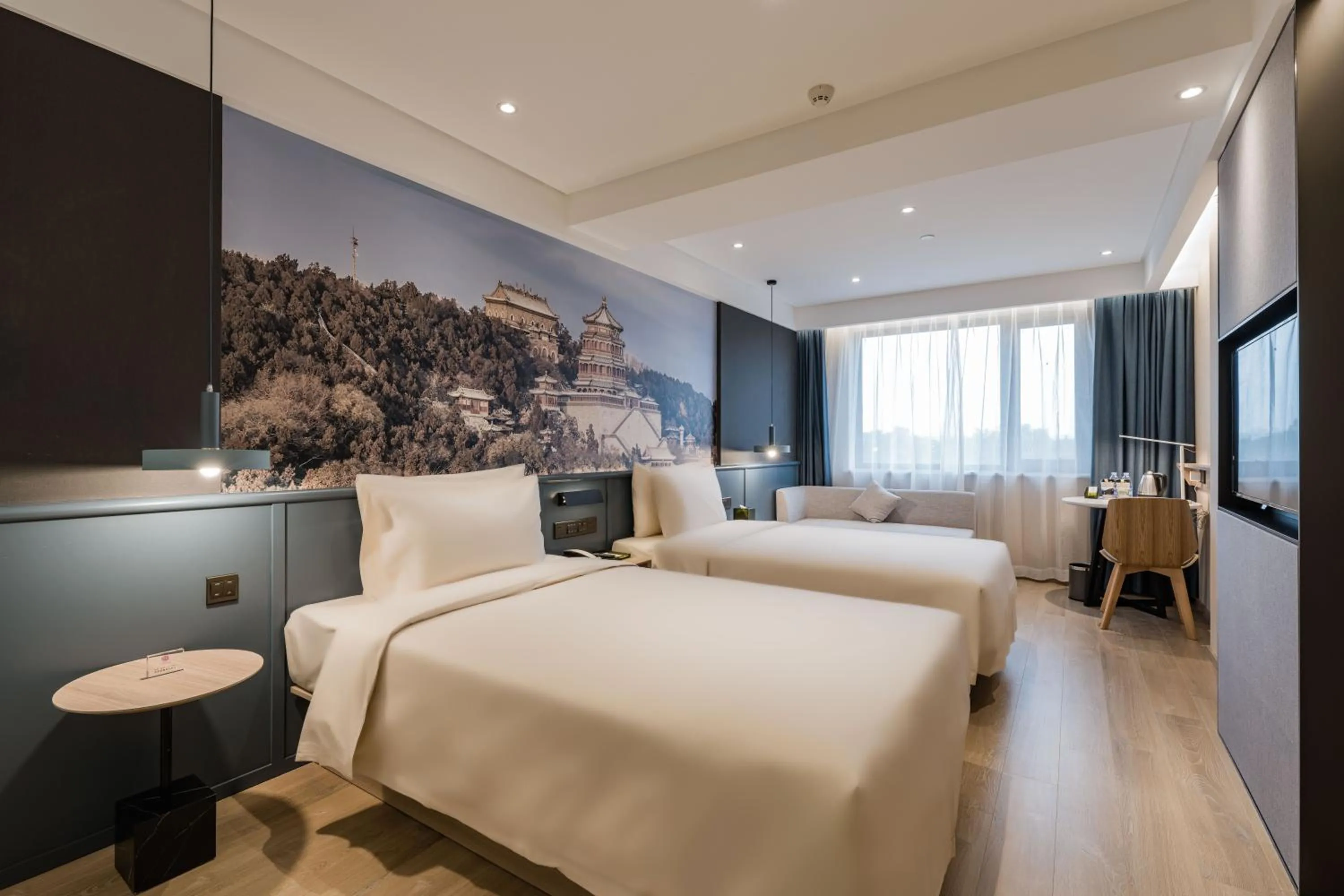 Photo of the whole room, Bed in Atour Light Hotel Temple of Heaven