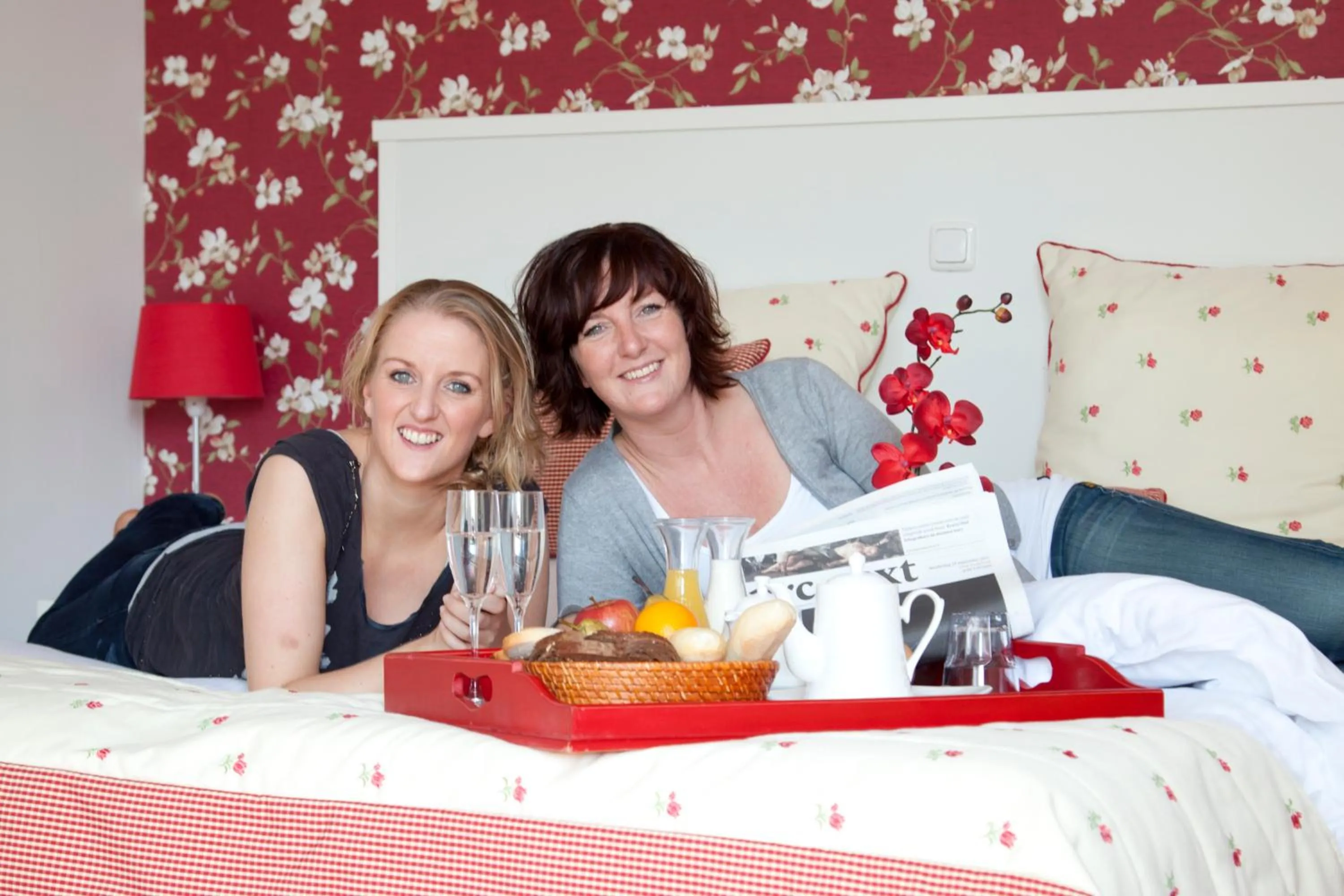 Property building in Hotel Restaurant Lunia