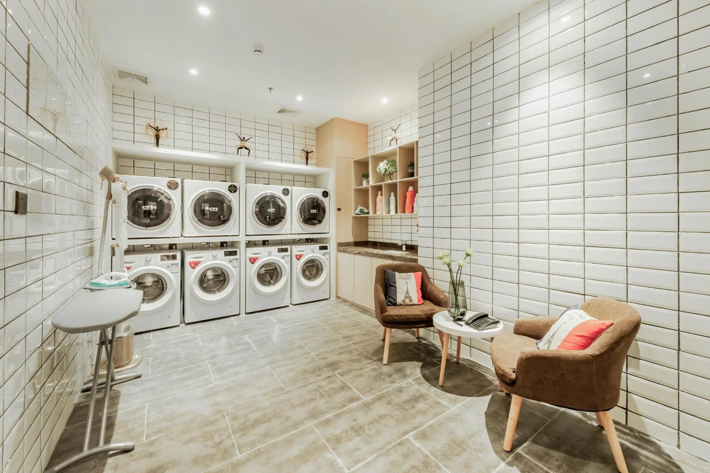 washing machine in Atour Hotel Huizhou Huiyang High-speed Railway Station