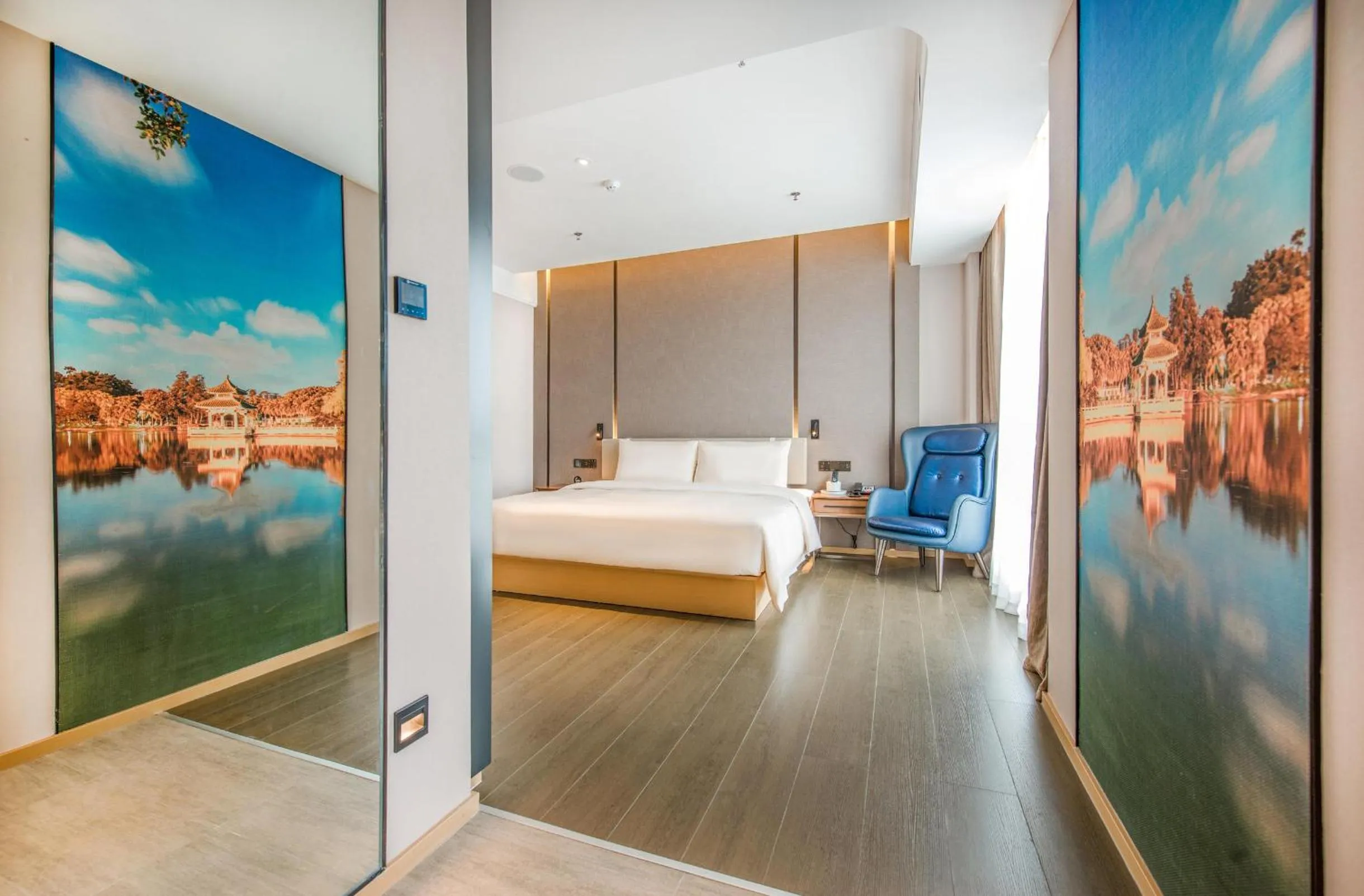 Bed in Atour Hotel Zhongshan Tanzhou