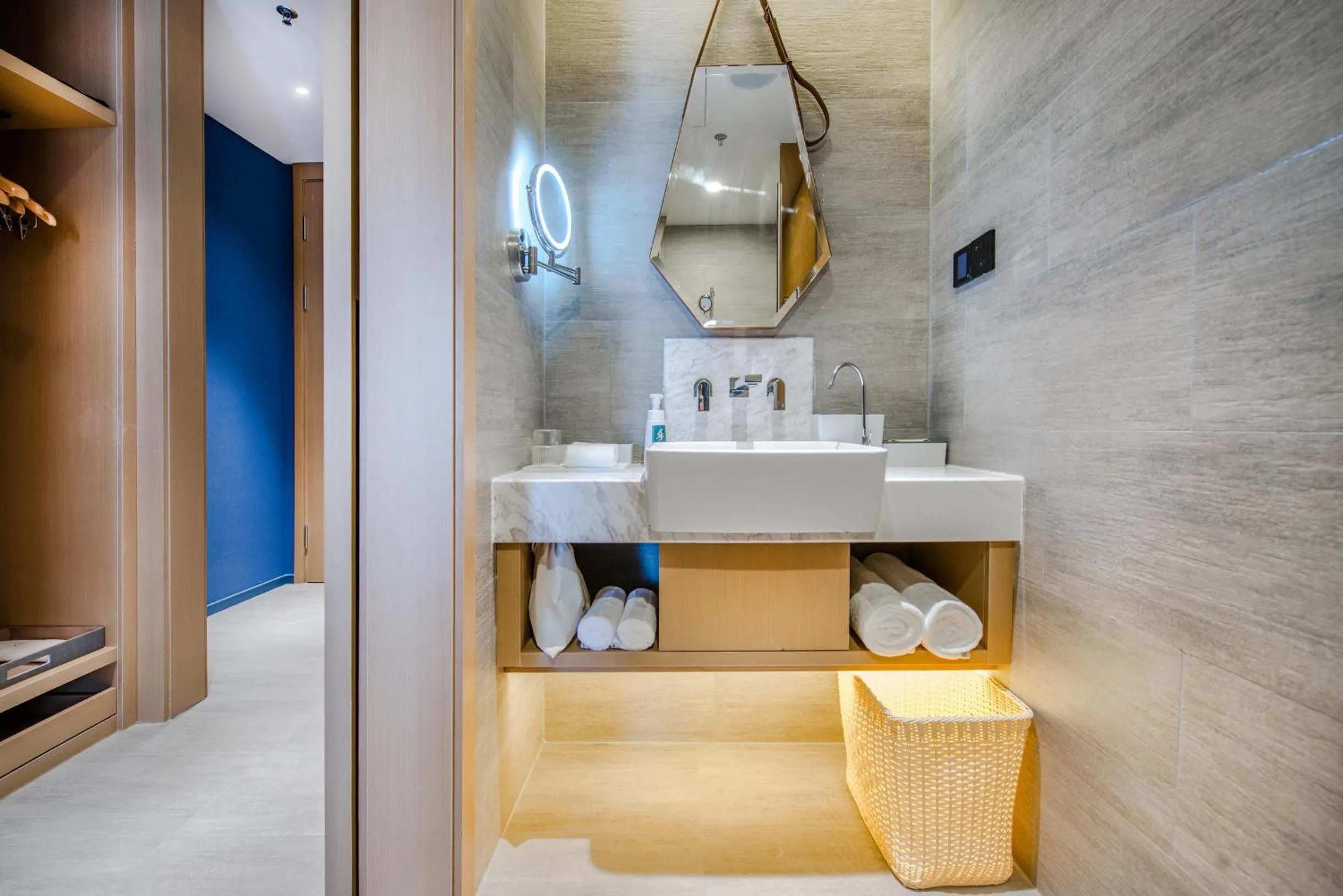 Bathroom in Atour Hotel Zhongshan Tanzhou