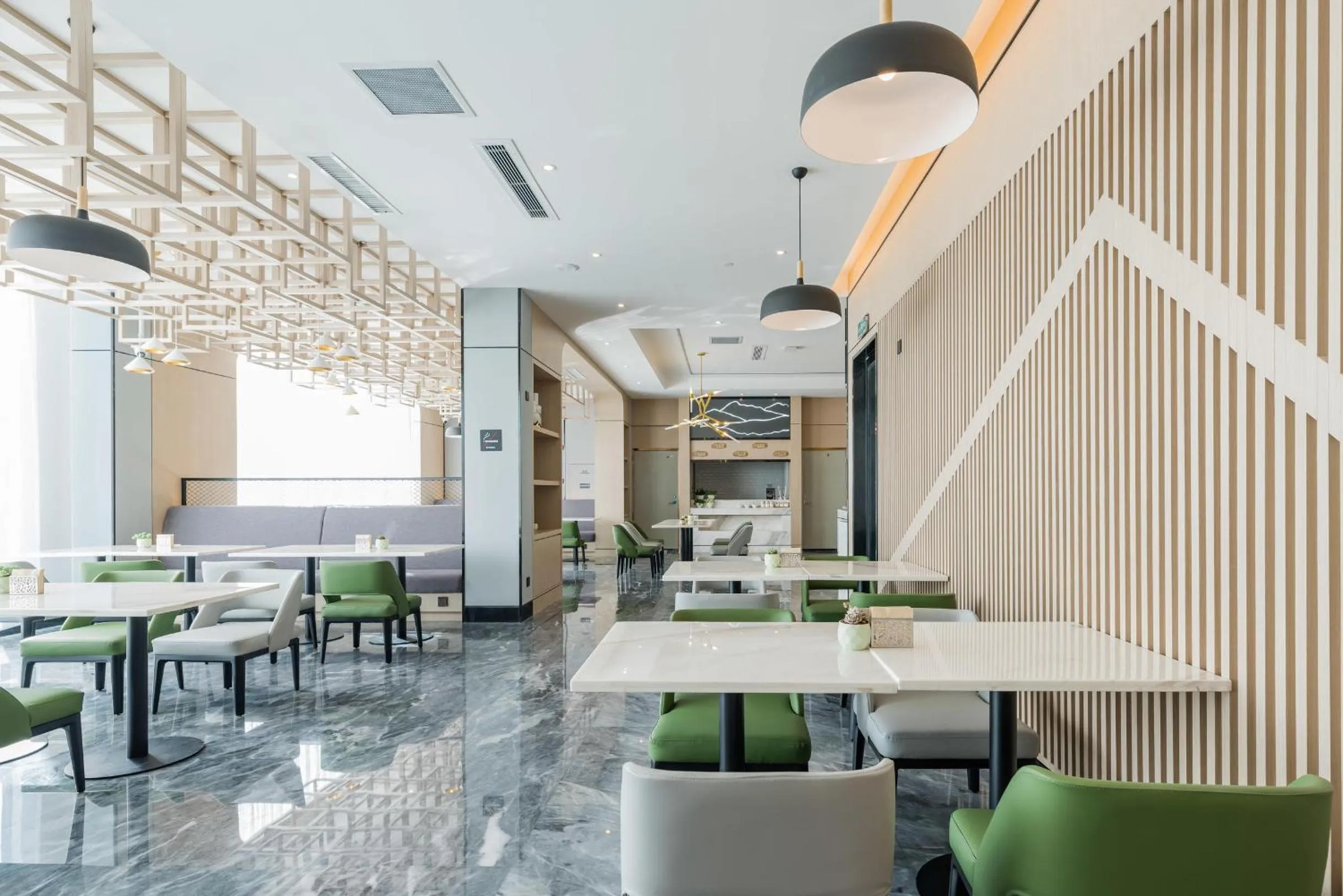 Atour Hotel Kunming Dashanghui