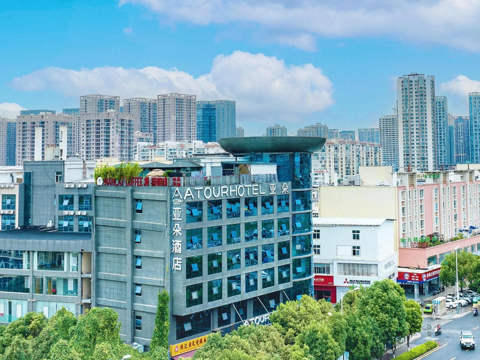 Property building in Atour Hotel Kunming Dashanghui