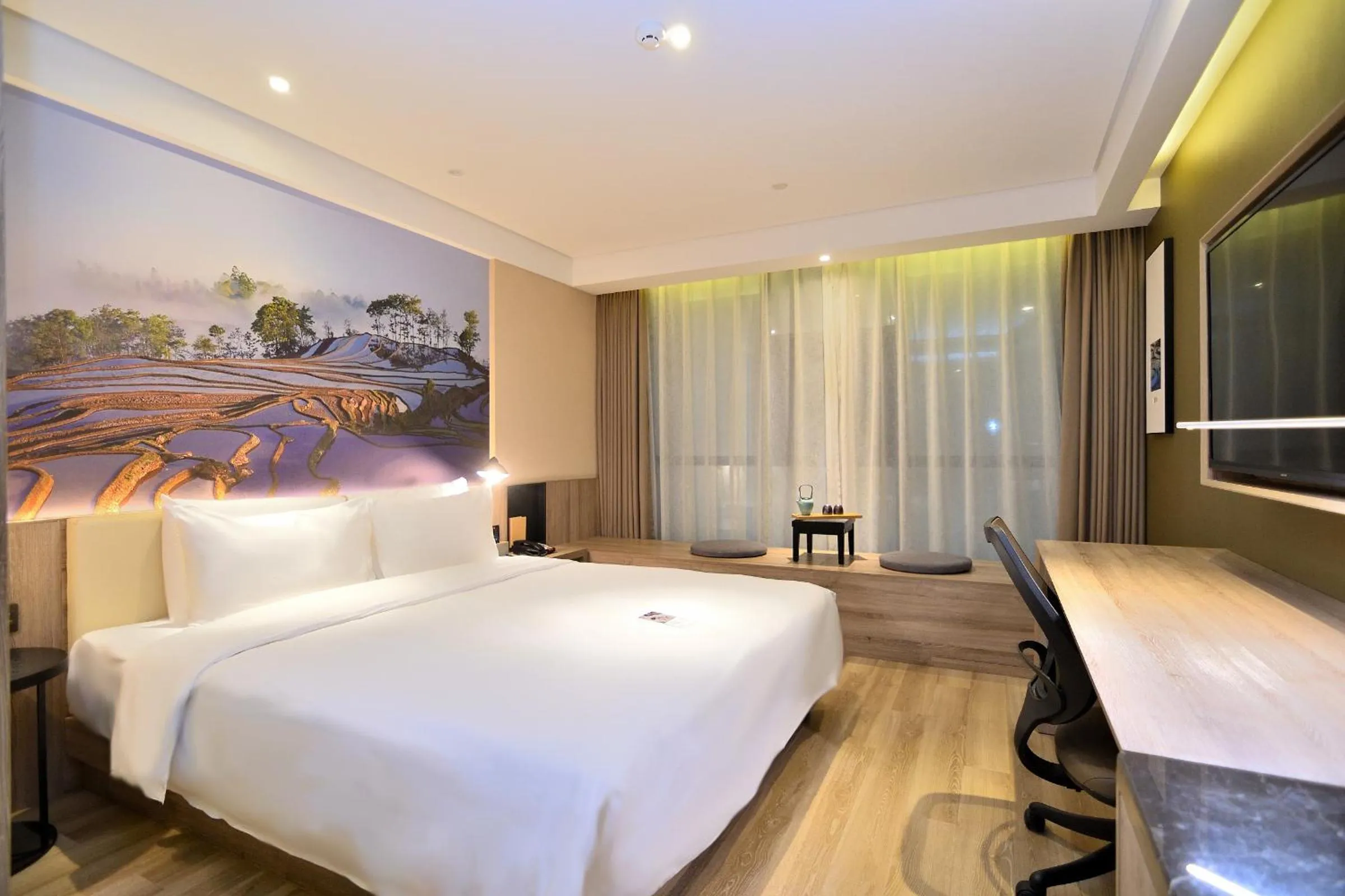 Bed in Atour Hotel Kunming Dashanghui
