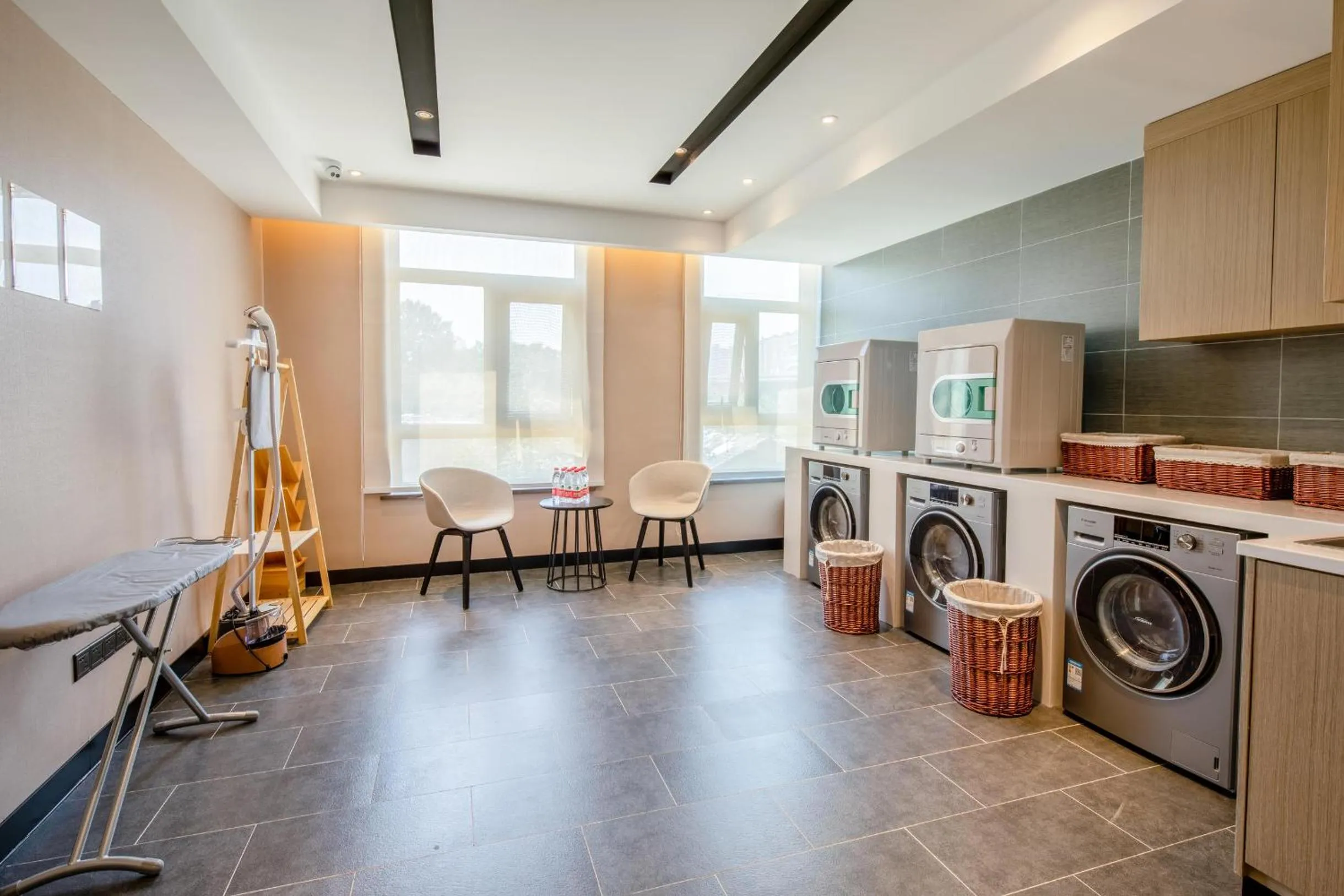 Atour Hotel Xi'an West Erhuan Road Tai'ao