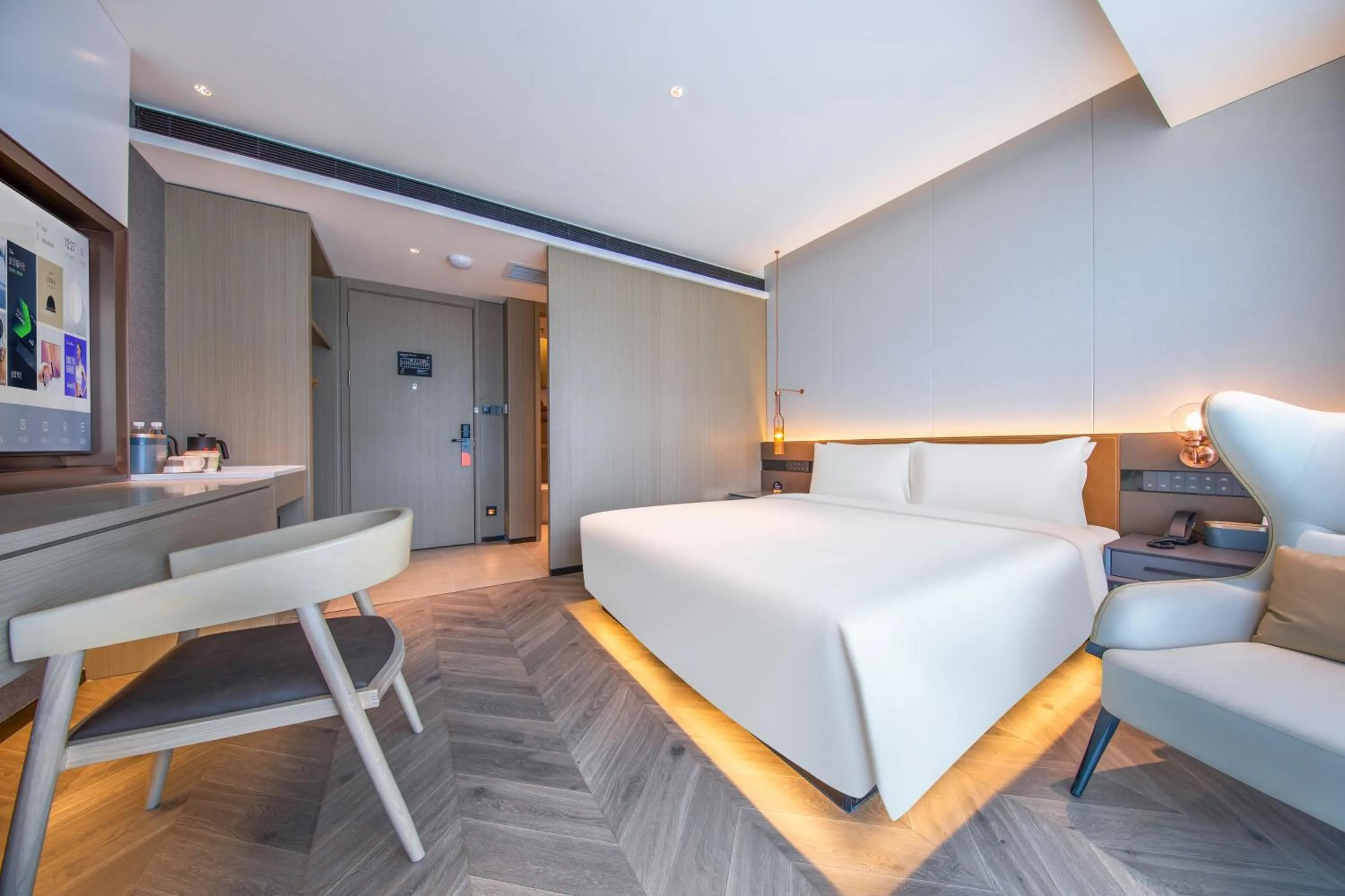 Bed in Atour S Hotel Beijing Daxing International Airport