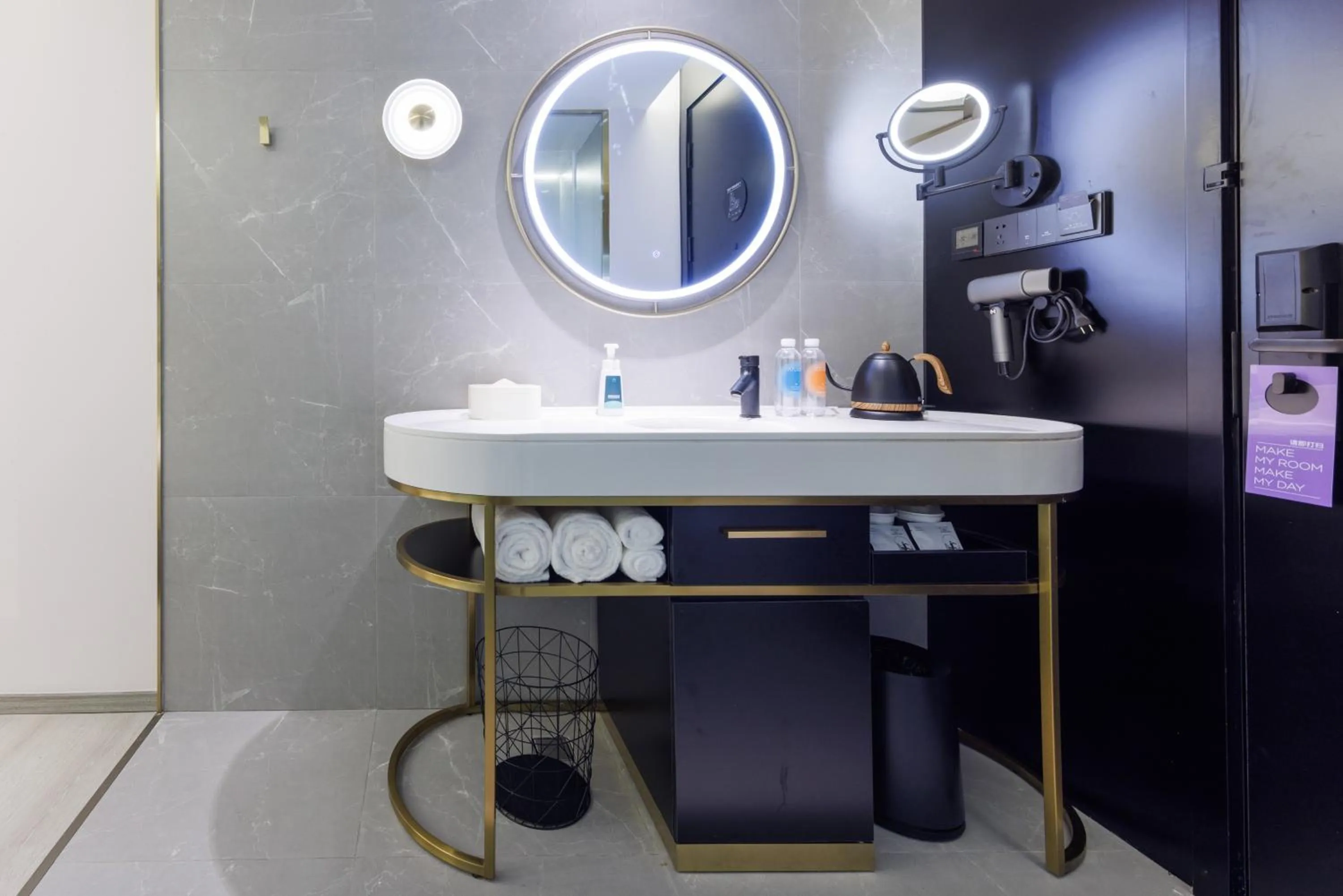 Atour Light Hotel Zhuguang Road Hongqiao National Exhibition and Convention Center