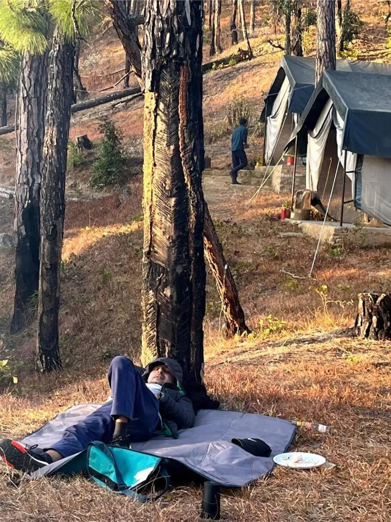group of guests in Glampinn Woods