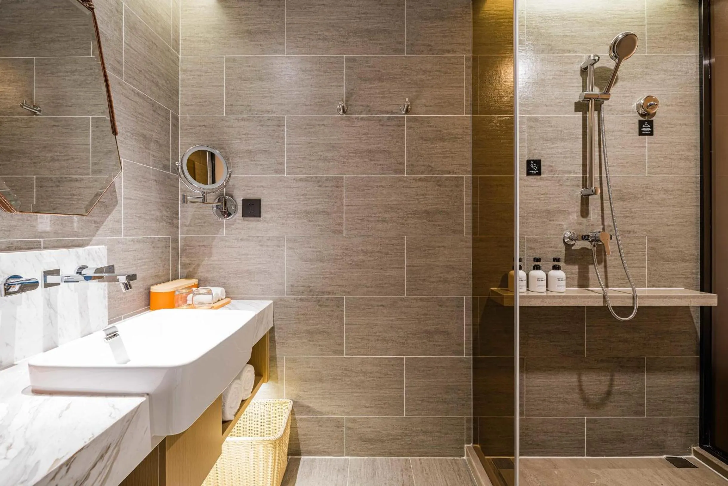 Atour Hotel Hangzhou Huanglong Wanke Xueyuan Road