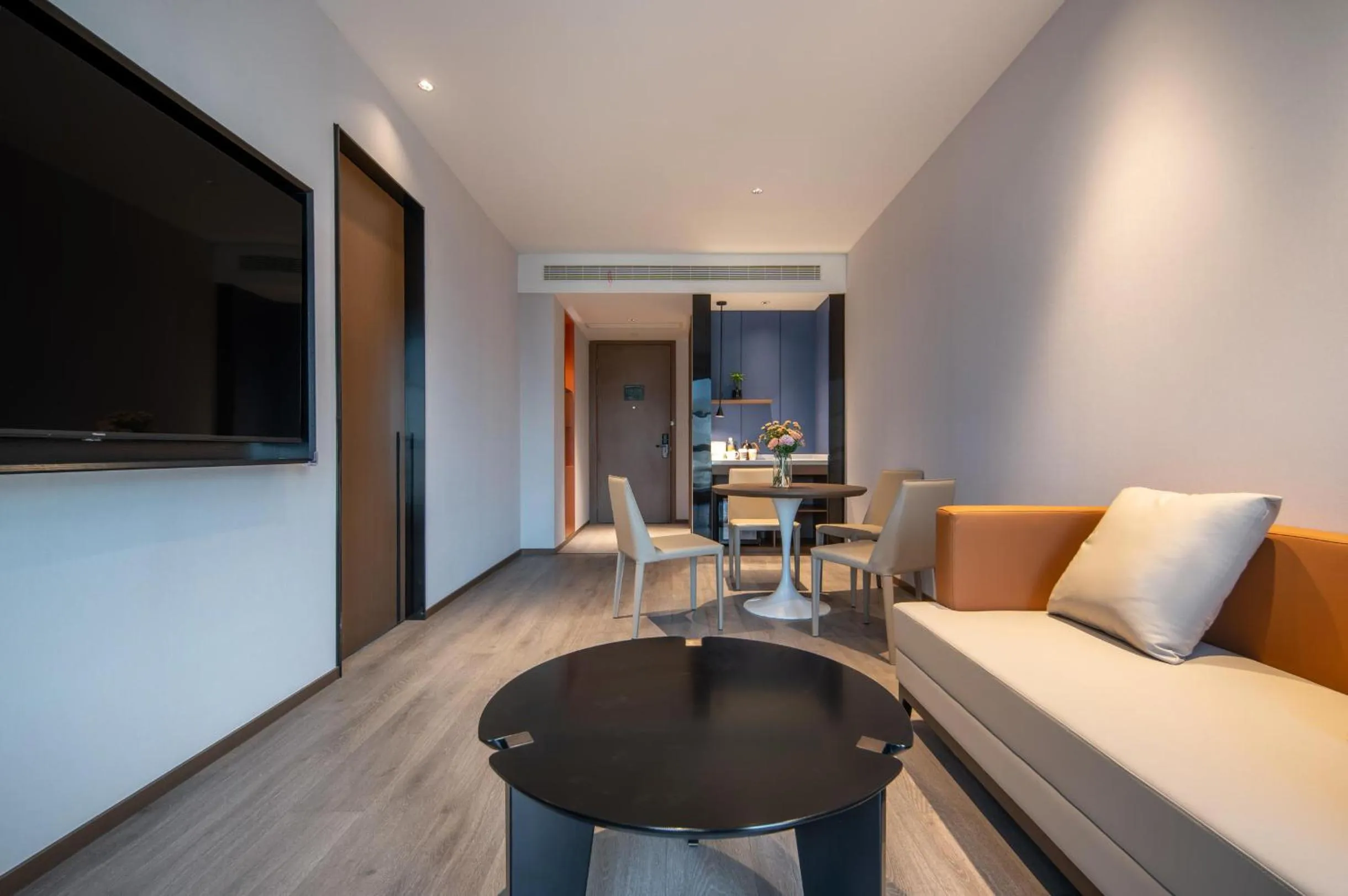 Atour Hotel Hangzhou East Railway Station East Square