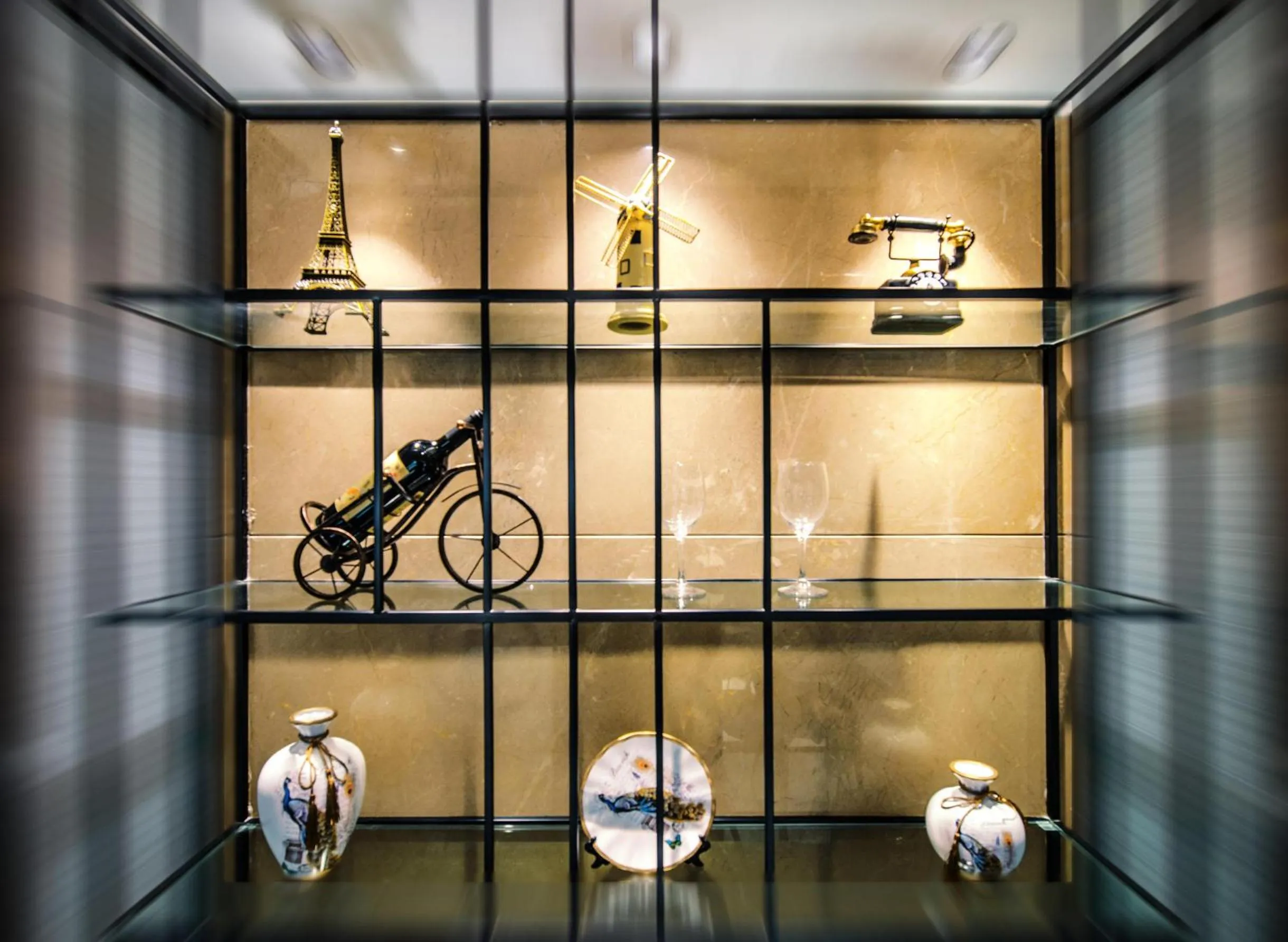 Seating area in Atour Hotel Guangzhou Sanyuanli-Guangzhou Baiyun Railway-Fiee Self-Service Laundry