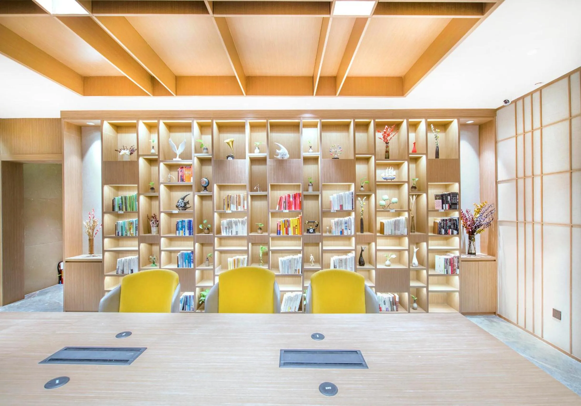 Seating area in Atour Hotel Guangzhou Sanyuanli-Guangzhou Baiyun Railway-Fiee Self-Service Laundry