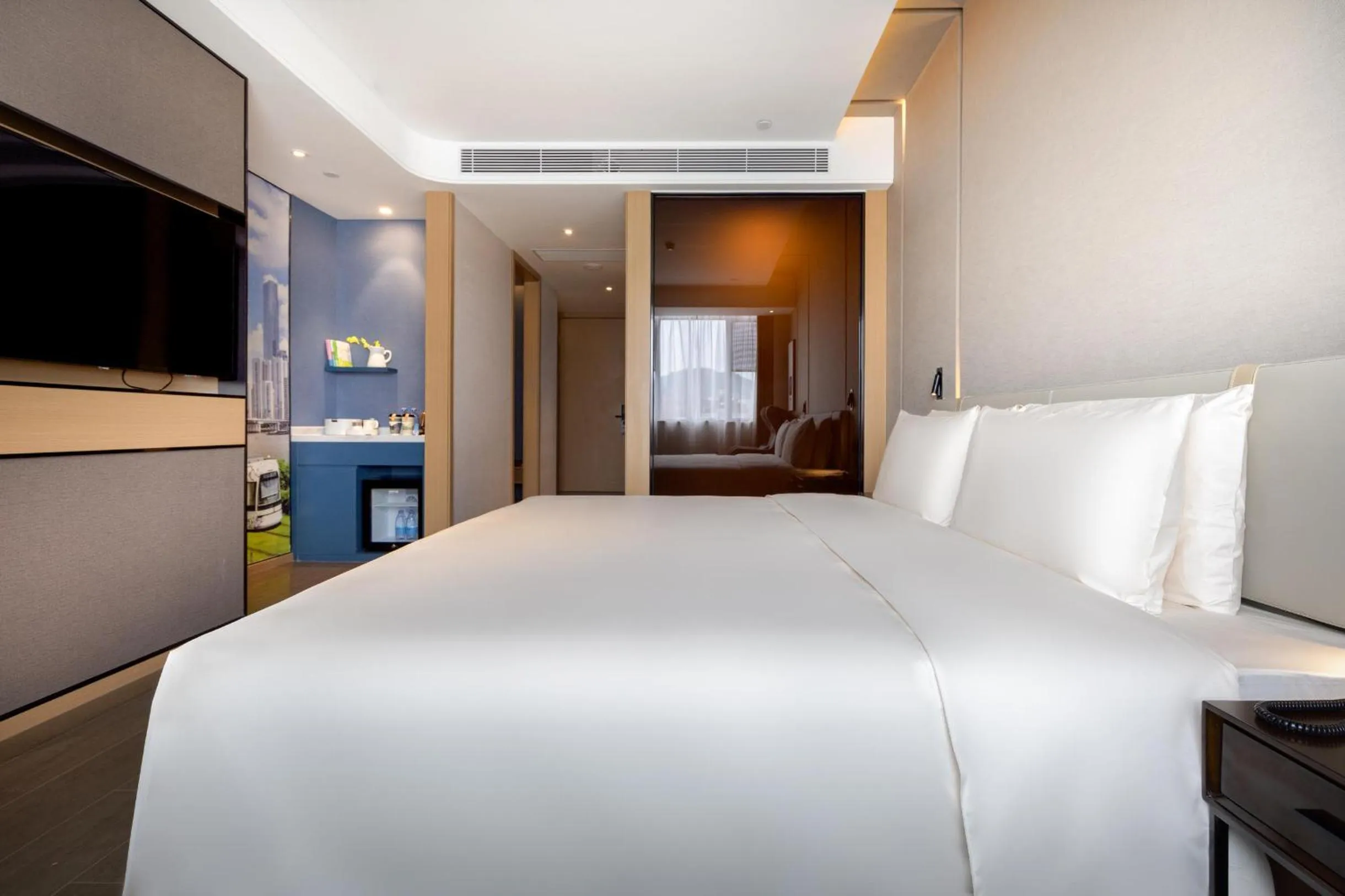 Bed in Atour Hotel Guangzhou Baiyun New Town Jiangxia Metro Station