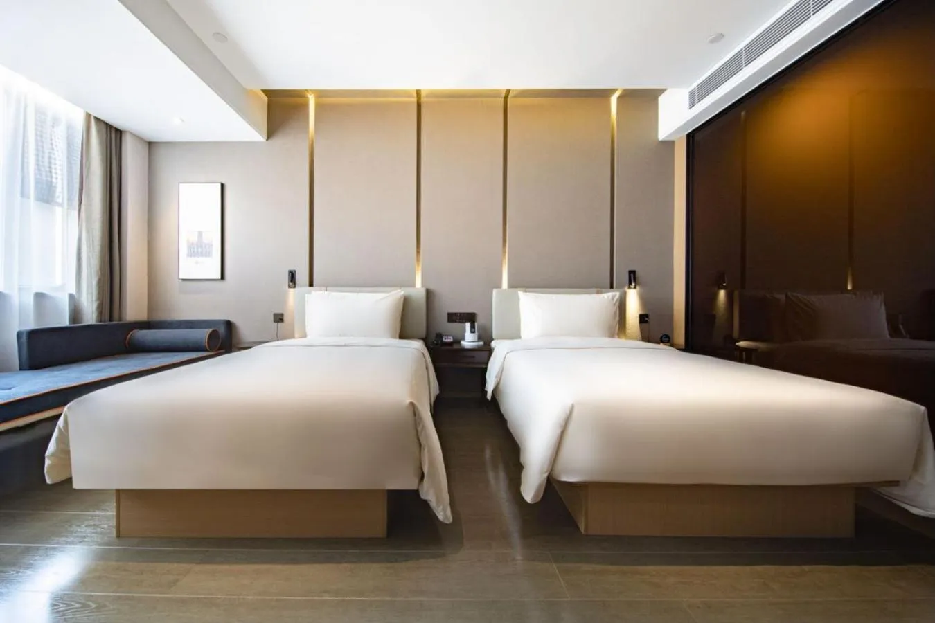 Bedroom, Bed in Atour Hotel Guangzhou Baiyun New Town Jiangxia Metro Station