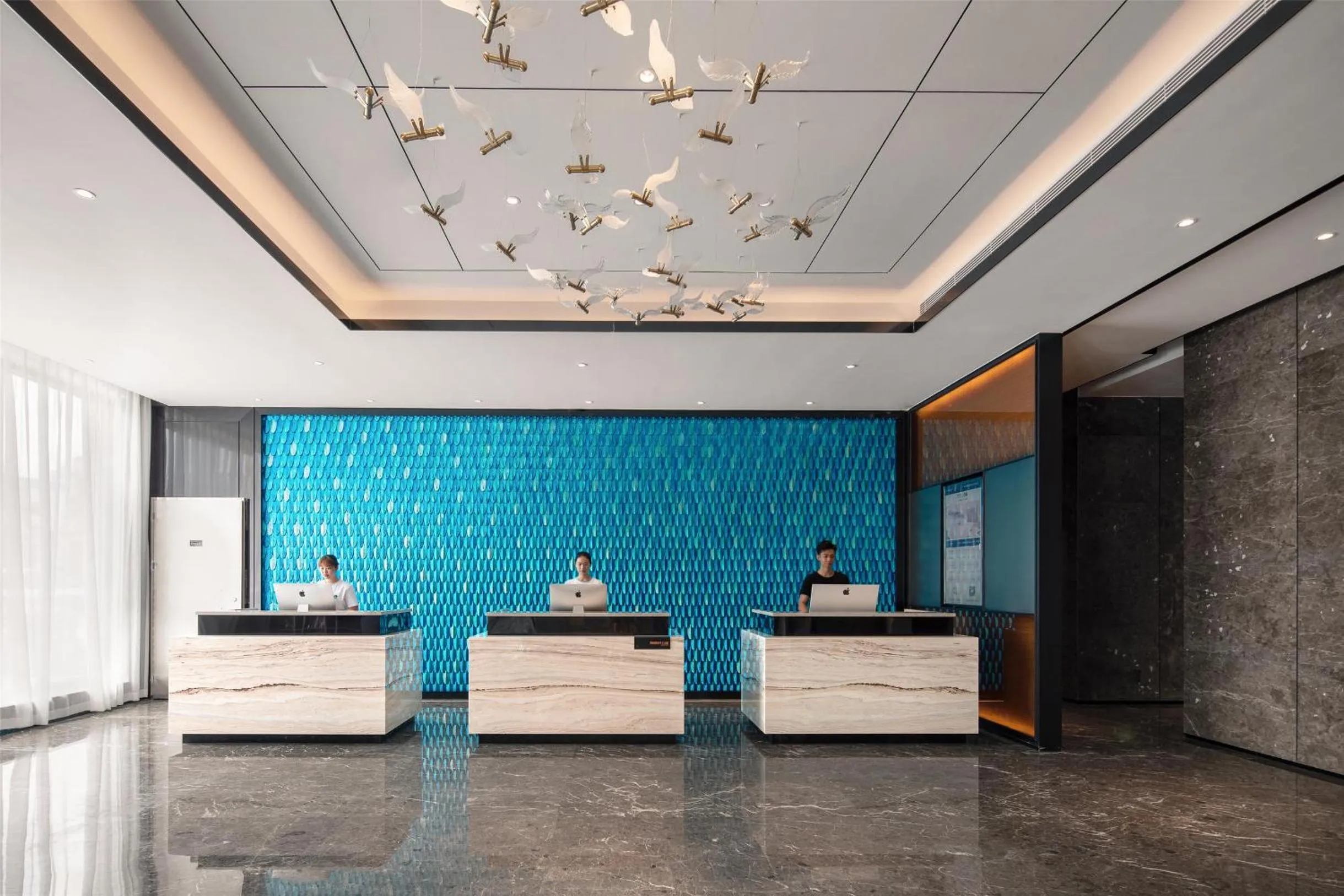 Lobby or reception in Atour Hotel Guangzhou Baiyun New Town Jiangxia Metro Station