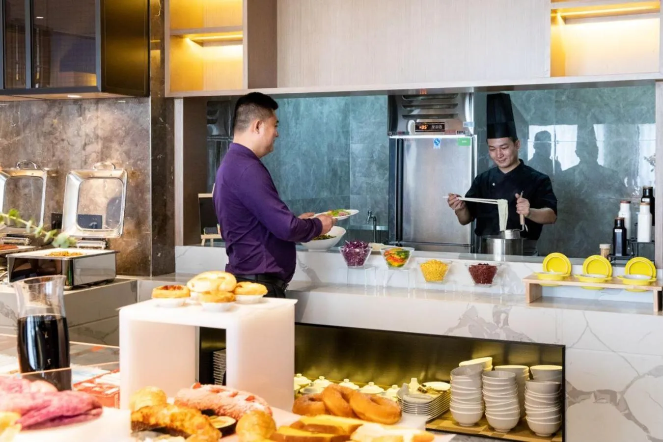 Restaurant/places to eat in Atour Hotel Guangzhou Baiyun New Town Jiangxia Metro Station