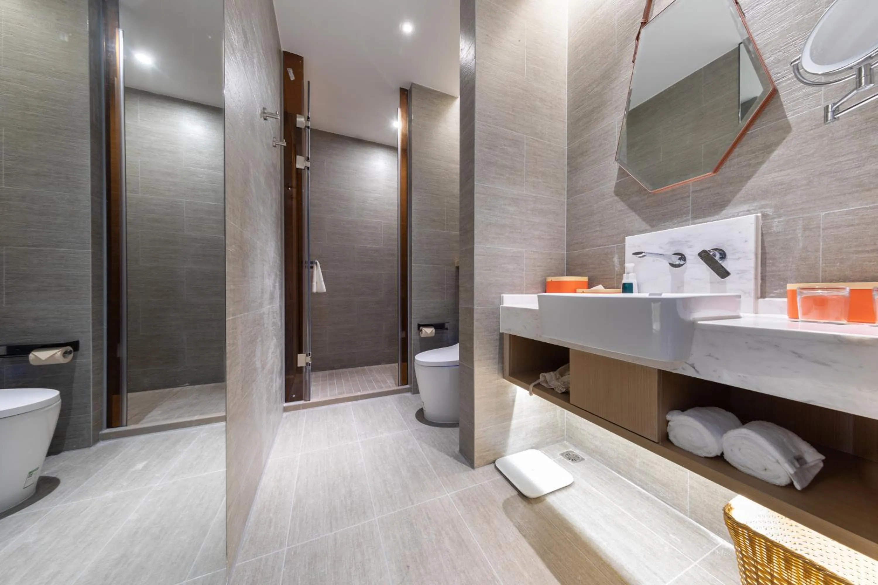 Toilet in Atour Hotel Guangzhou South High-speed Railway Station