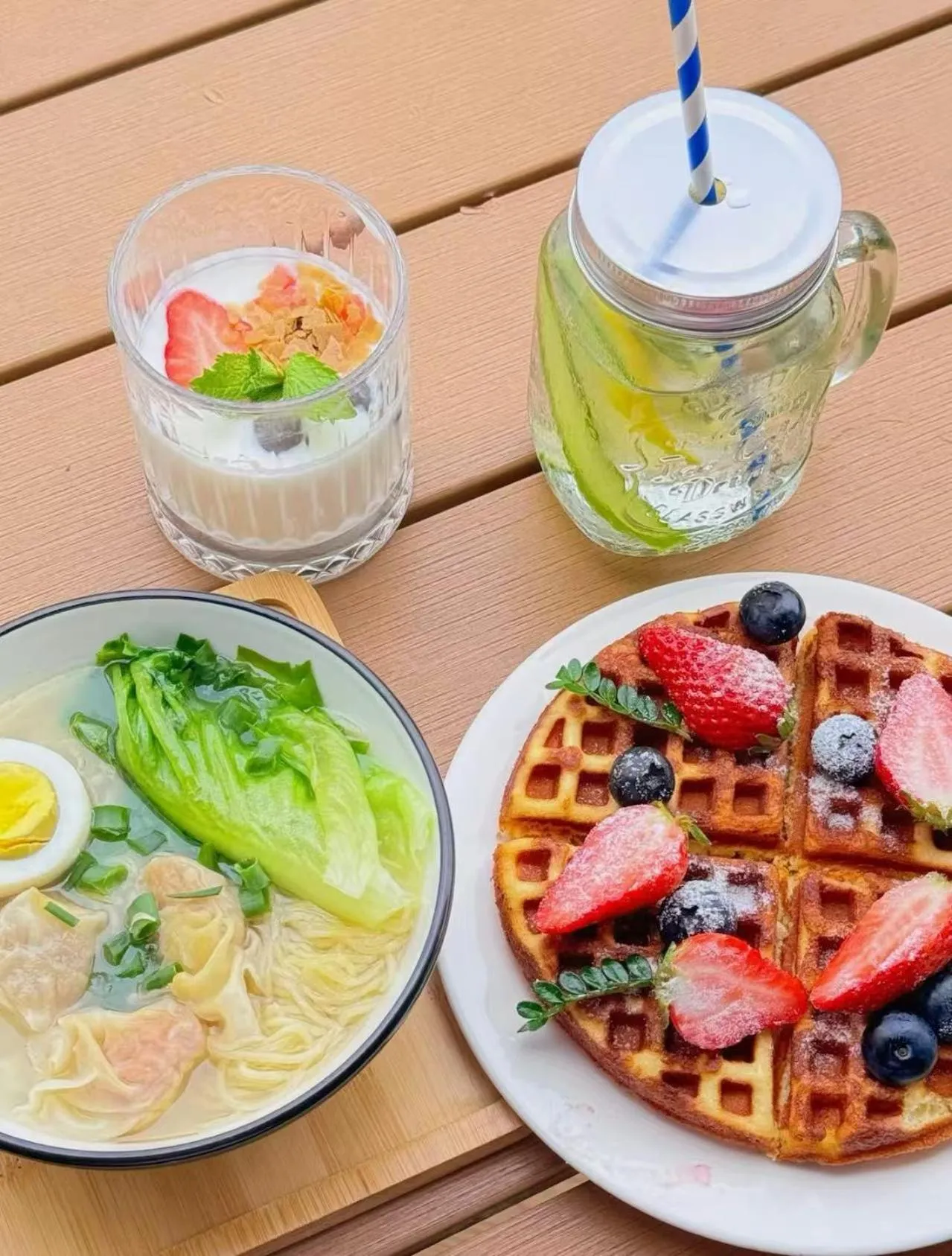 Restaurant/places to eat in Atour Light Hotel Guangzhou Pazhou Exhibition Canton Tower Subway Station