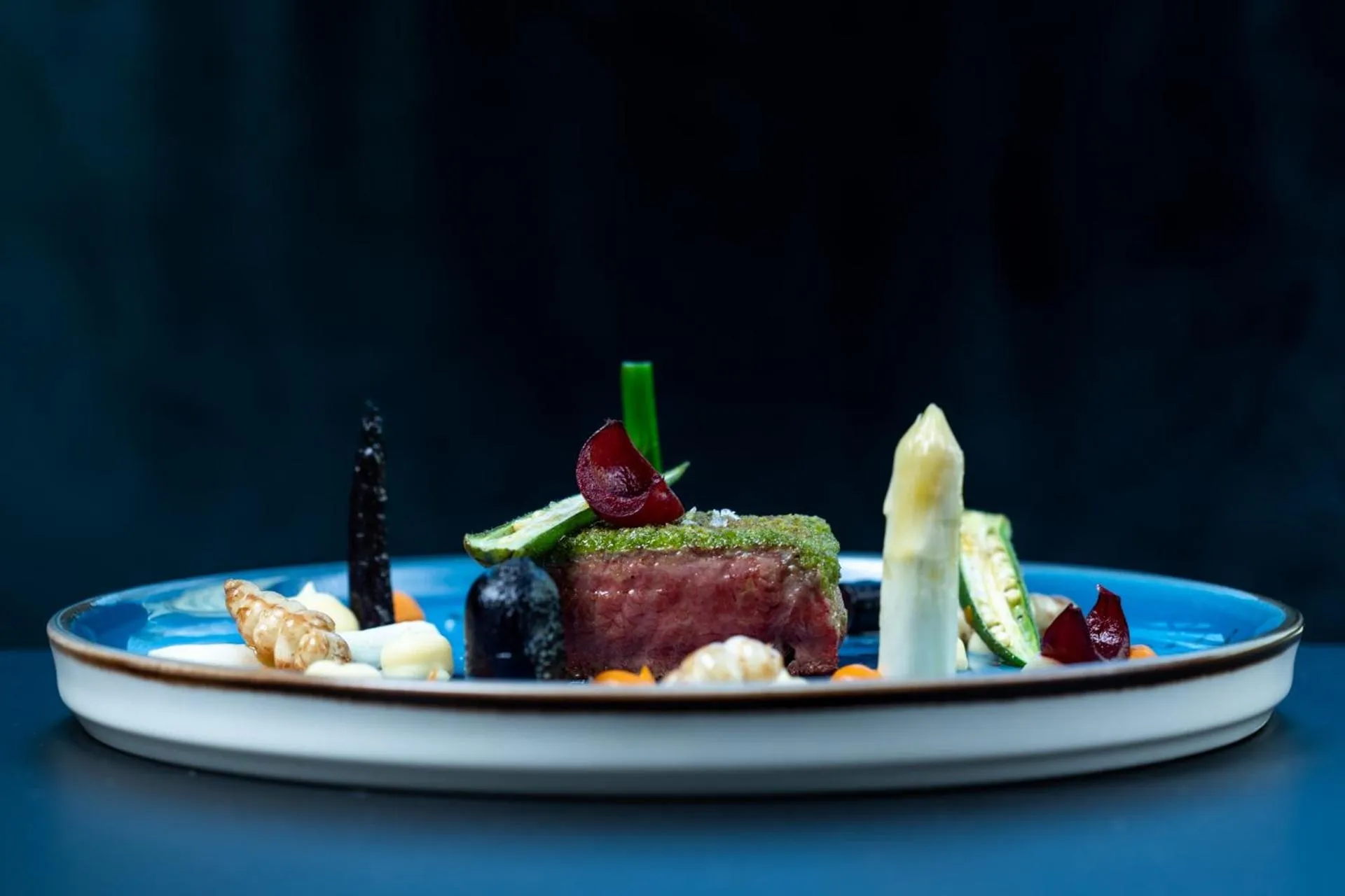 Restaurant/places to eat in META SUITES historic city living