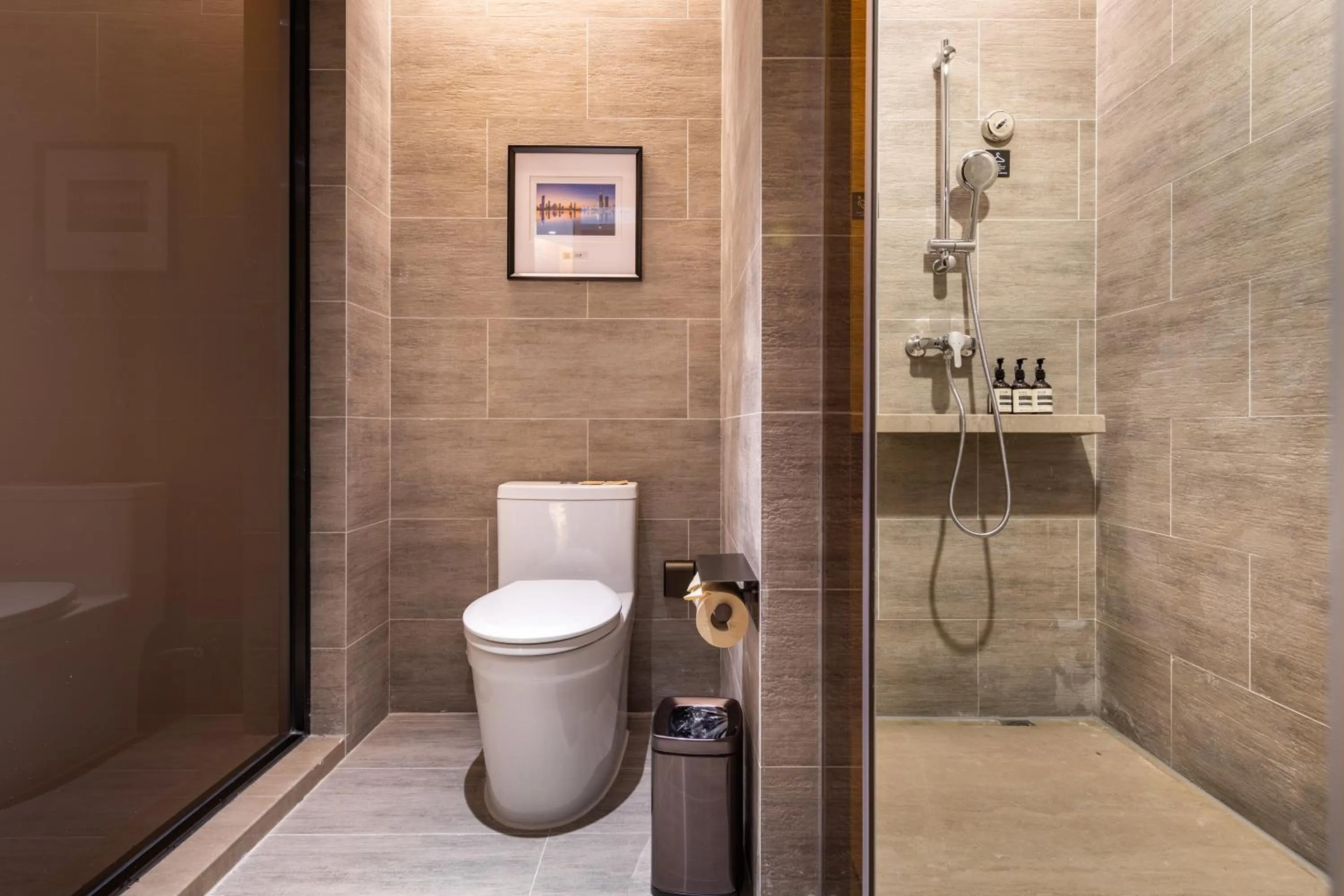 Toilet in Atour Hotel Shenzhen Guangming New City