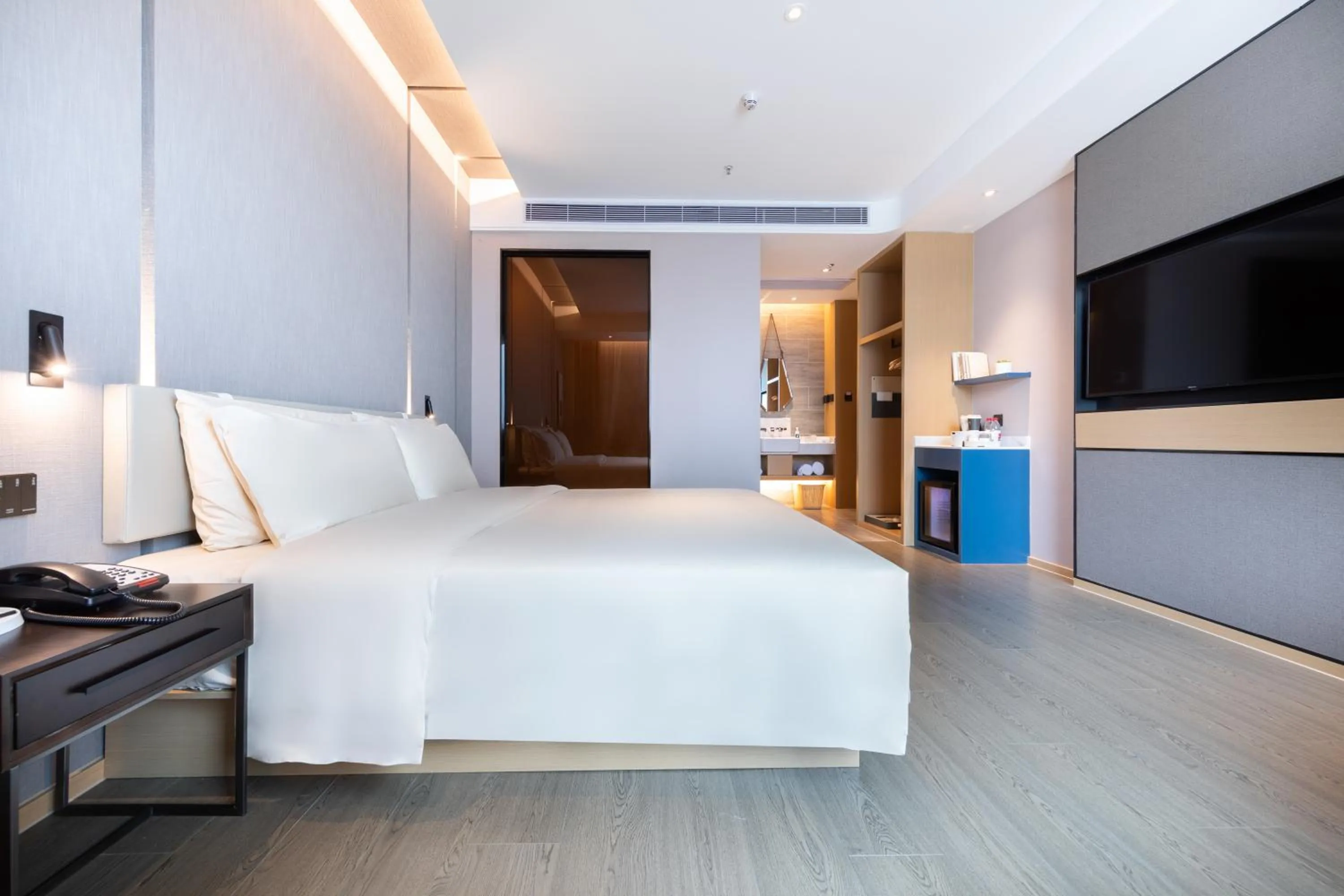 Bed in Atour Hotel Shenzhen Guangming New City