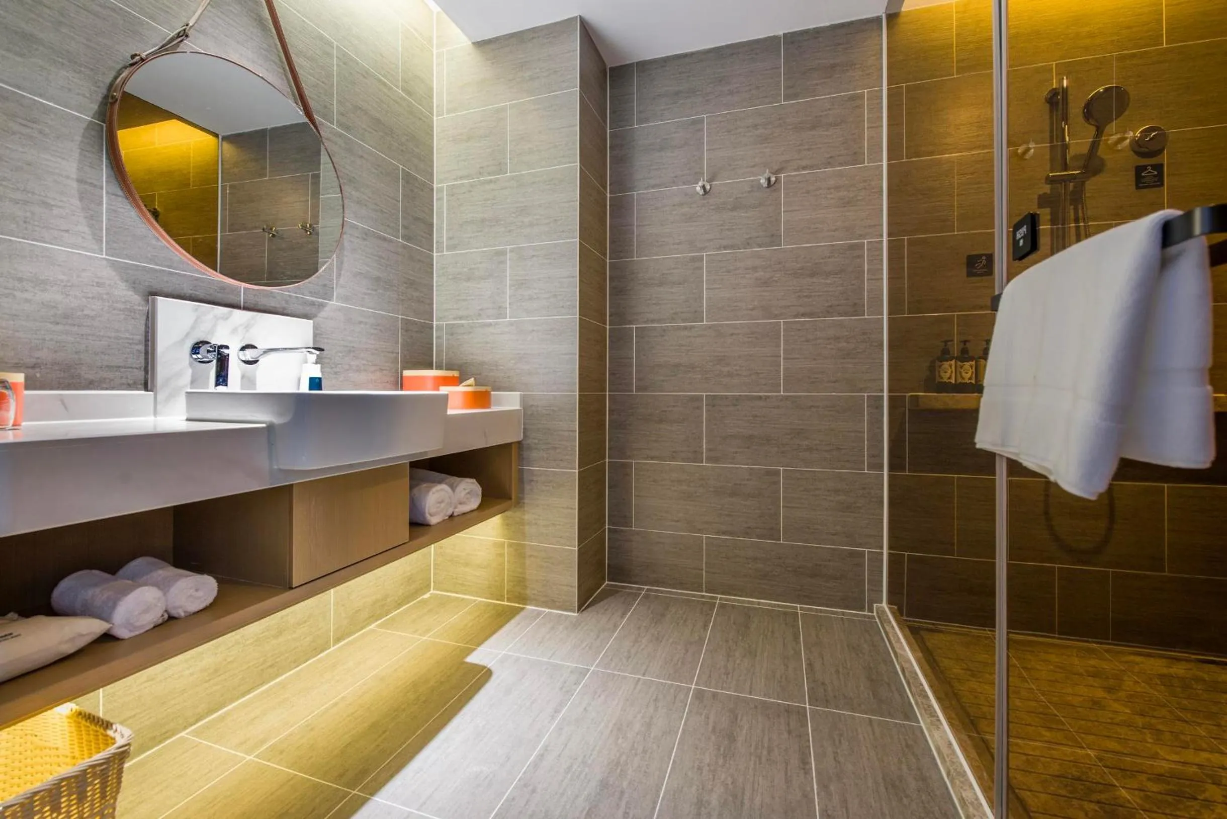 Atour Hotel Dongguan Humen Avenue