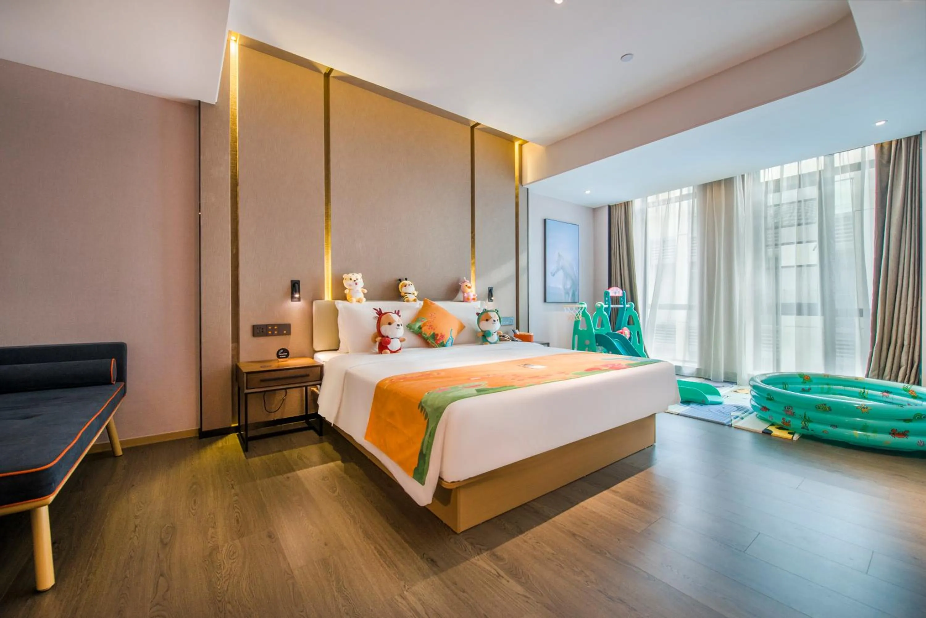 Bed in Atour Hotel Dongguan Humen Avenue