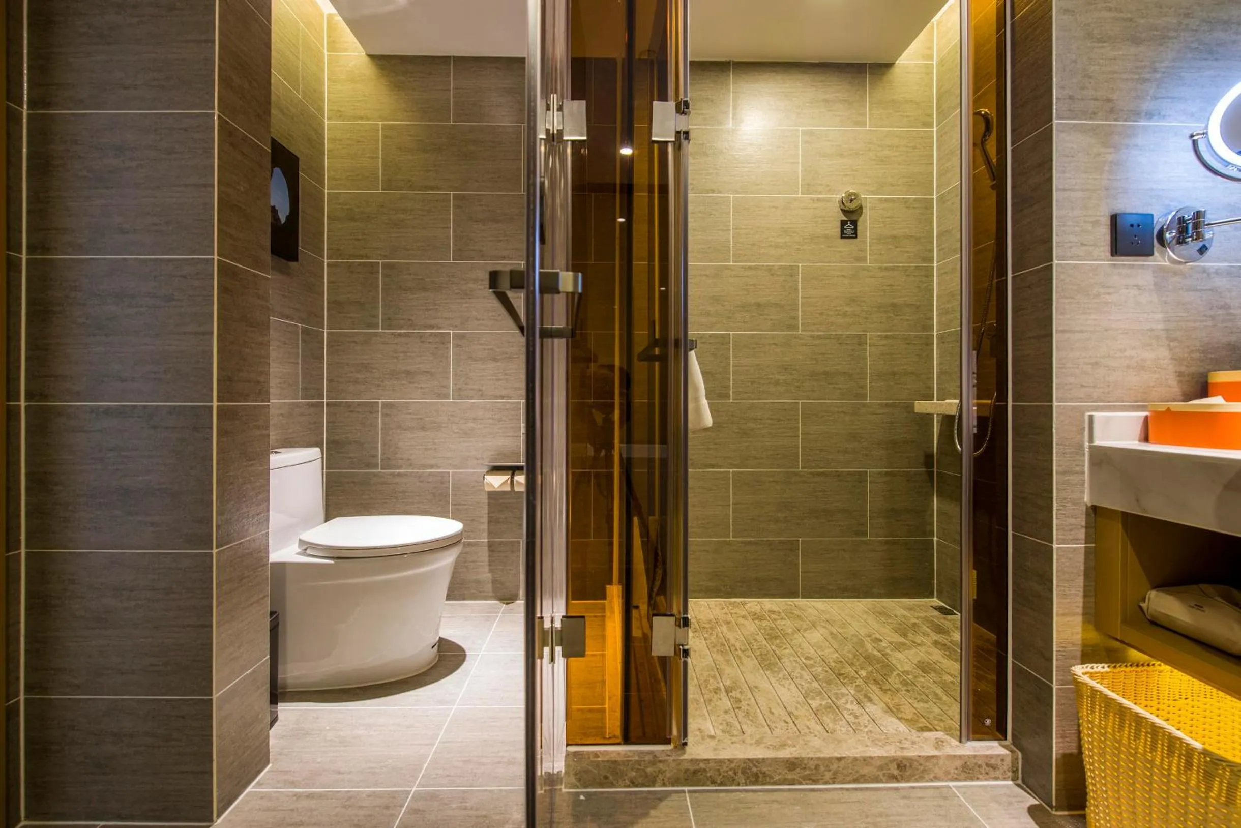 Atour Hotel Dongguan Humen Avenue