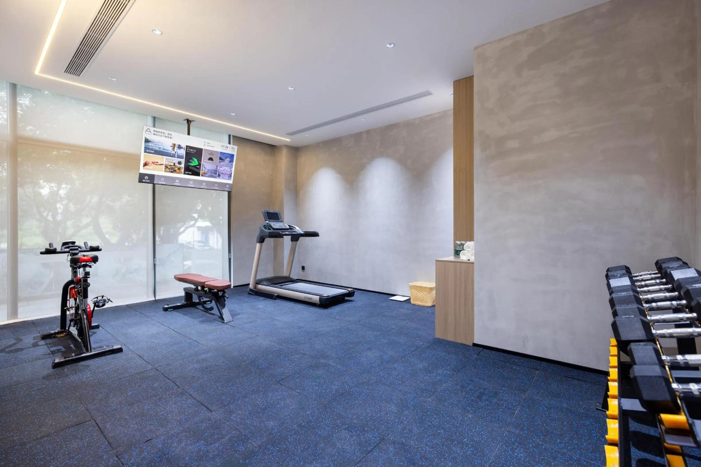 Atour Hotel Zhongshan Nantou Haiya Colorful City