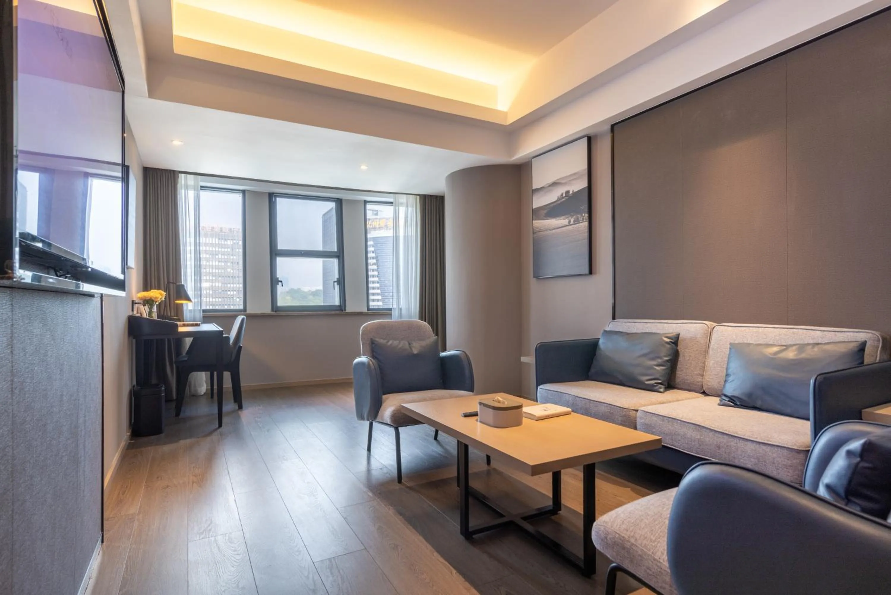 TV and multimedia in Atour Hotel Chongqing North Railway Station