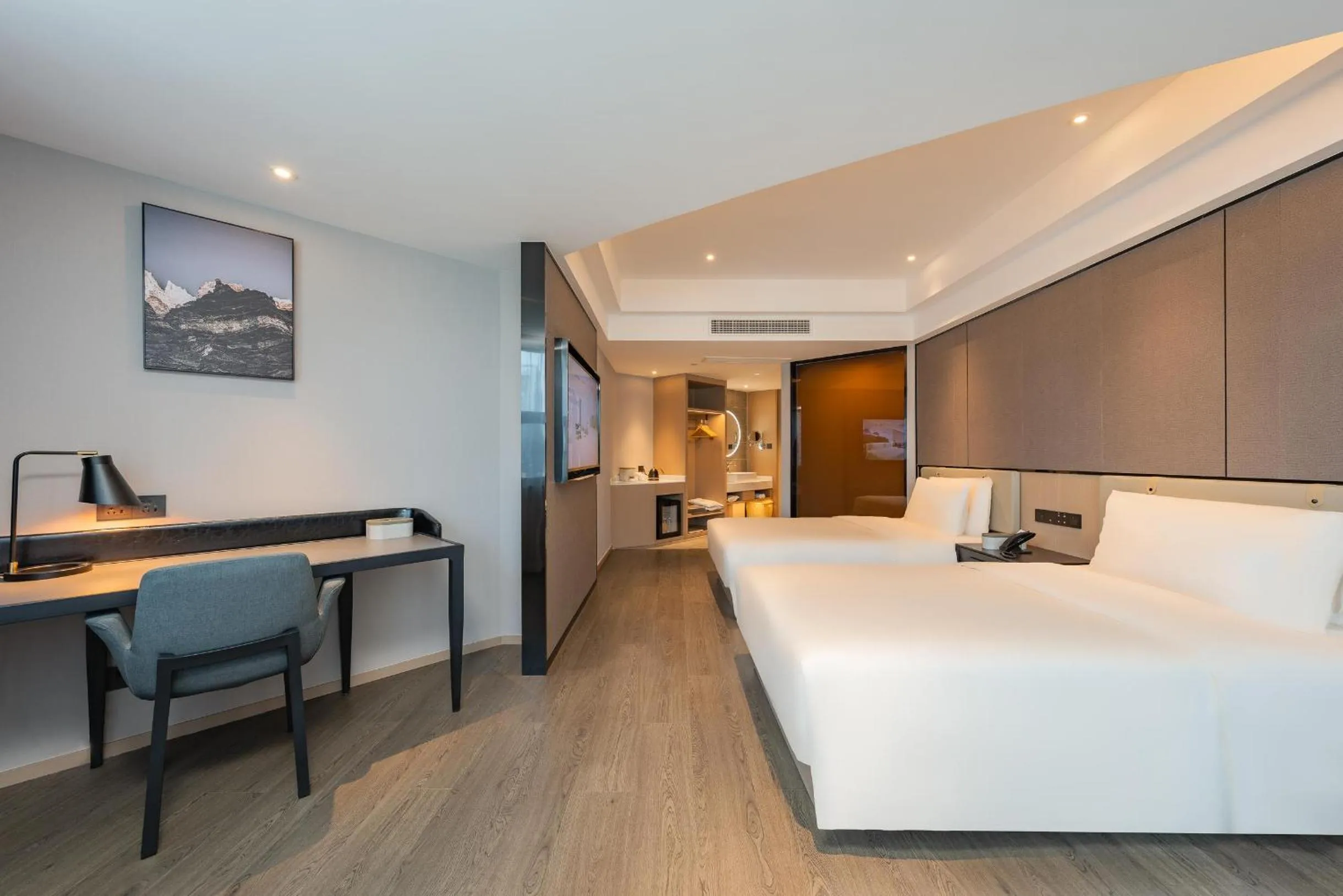 TV and multimedia, Bed in Atour Hotel Chongqing North Railway Station