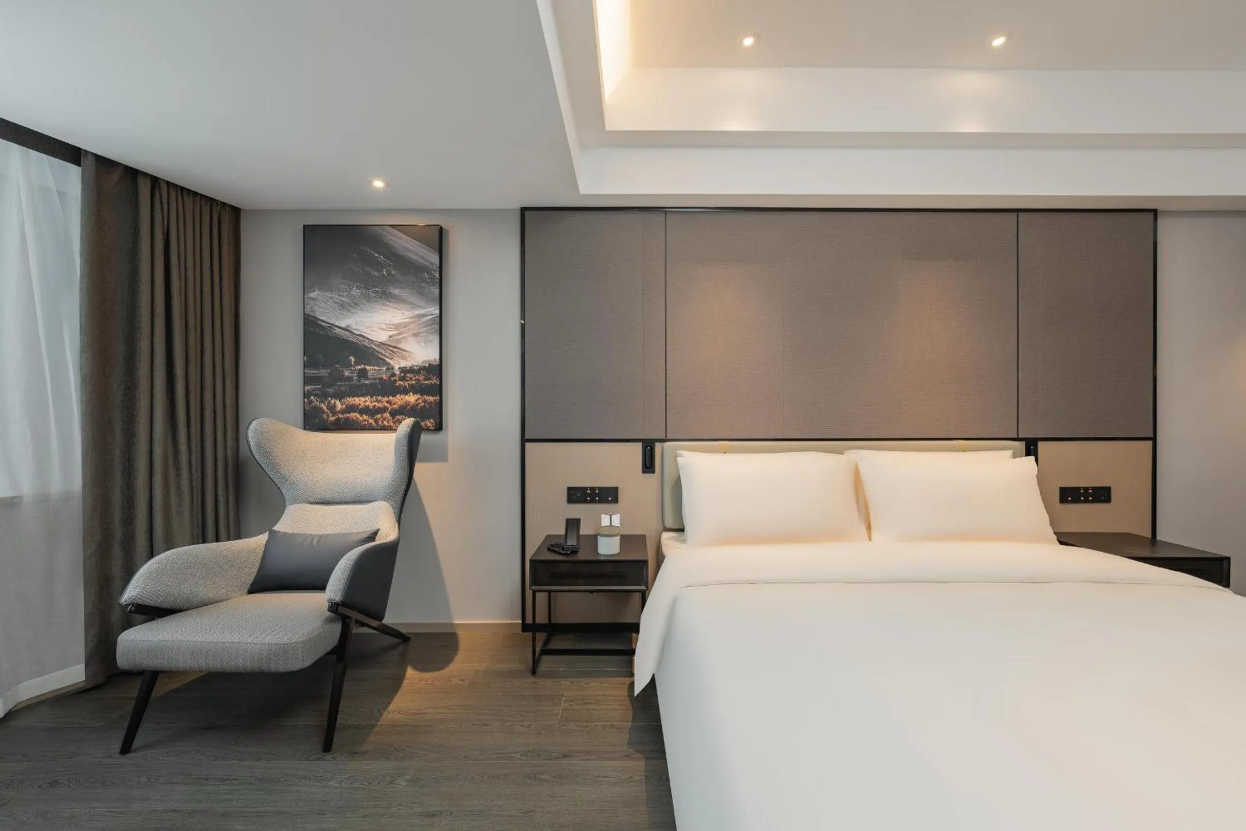 Bedroom, Bed in Atour Hotel Chongqing North Railway Station