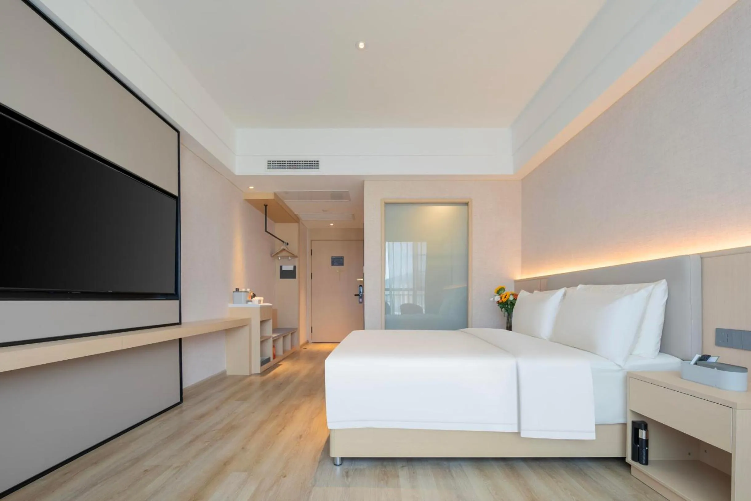 Bed in Atour X Hotel Chengdu Longquan Automobile City