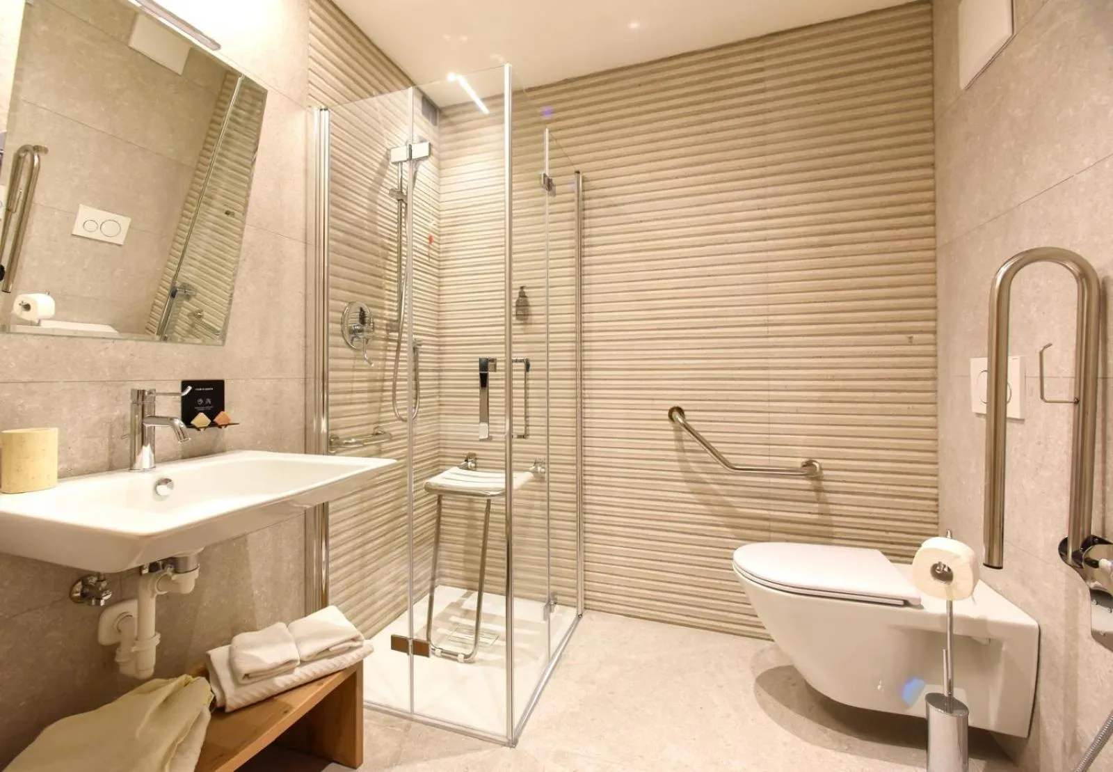 Bathroom in Naturae Lodge Wellness & Spa