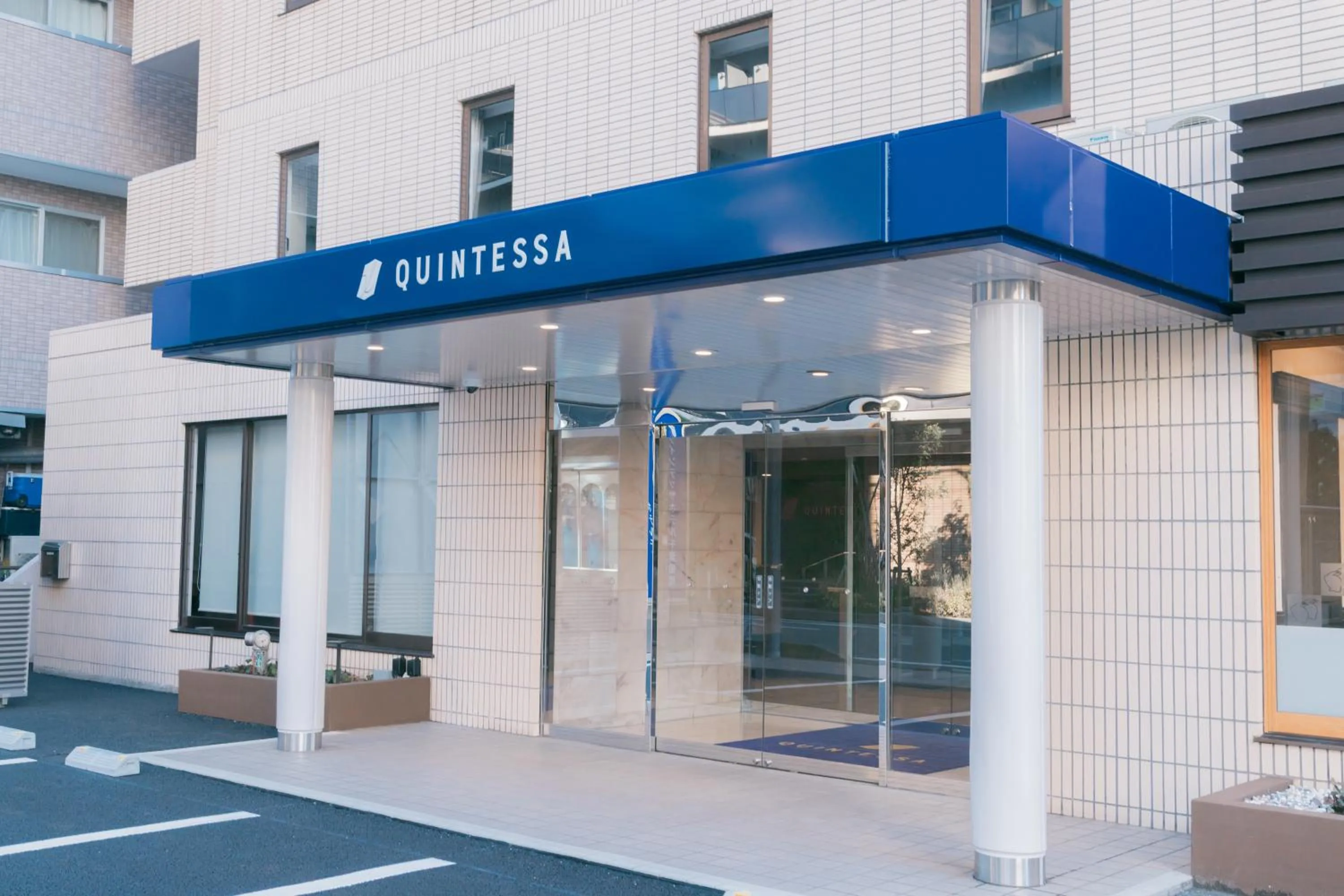 Quintessa Hotel Chiba Funabashi