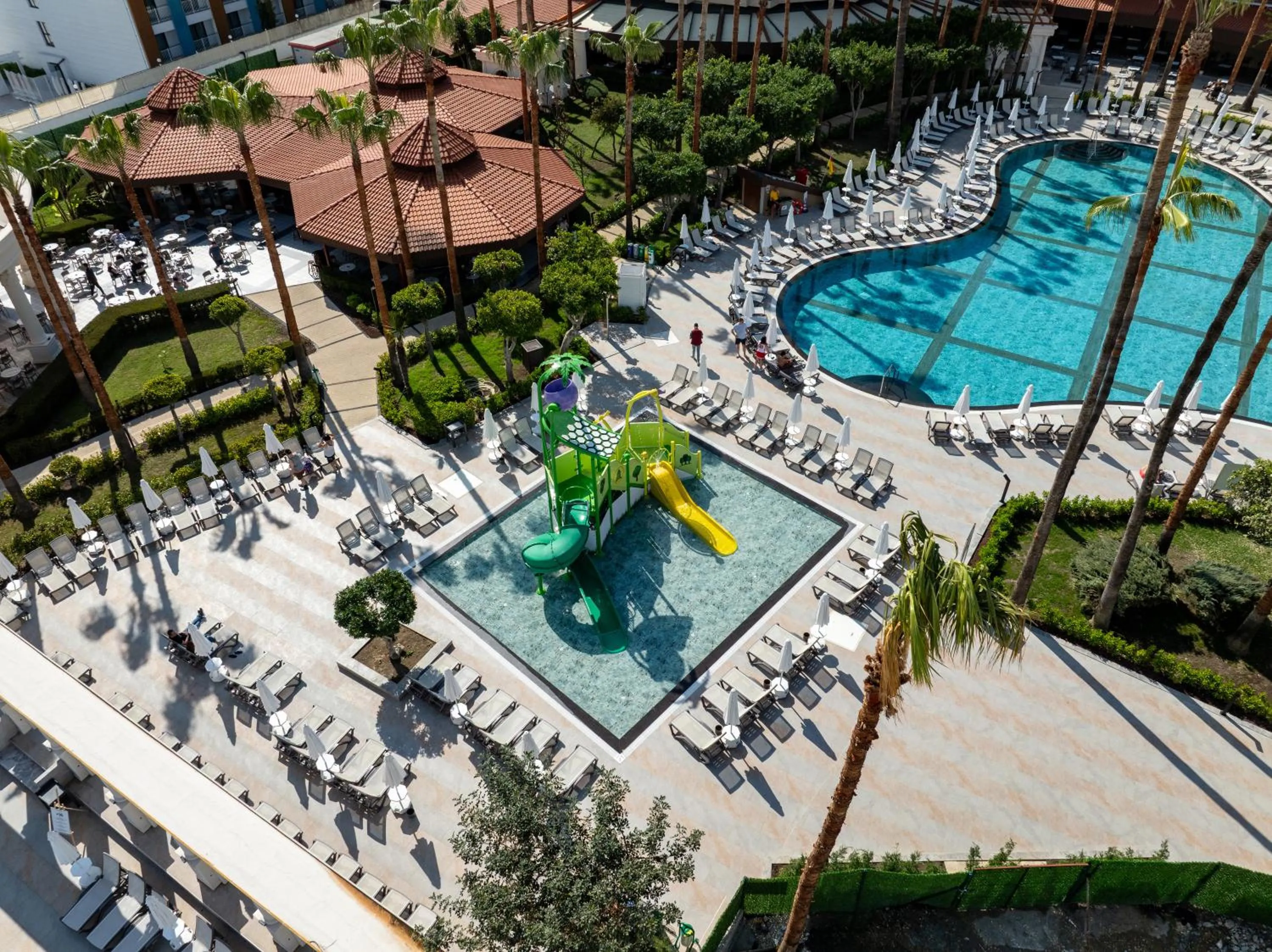 Swimming pool in Numa Club Side Hotel - Ultra All Inclusive